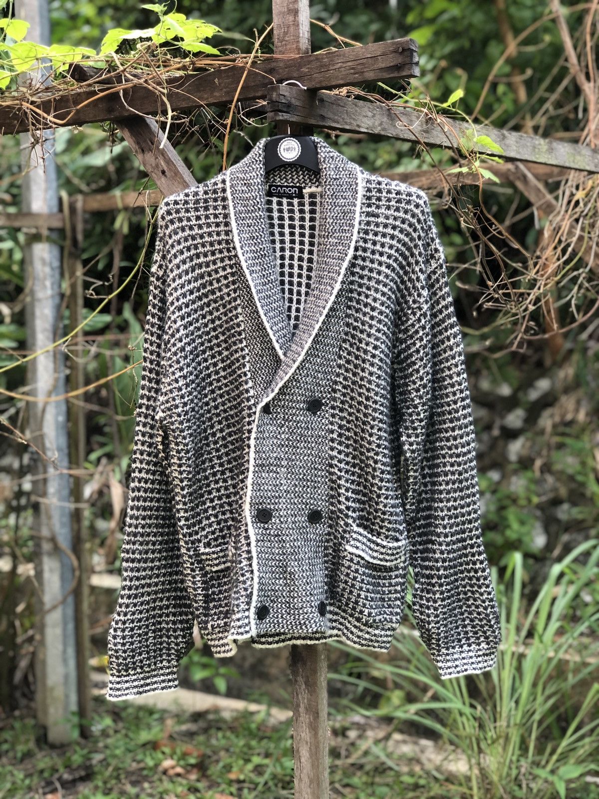 Aran Isles Knitwear Vintage 90's Knit Cardigan Double Button Jacket Size US M / EU 48-50 / 2 - 1 Thumbnail