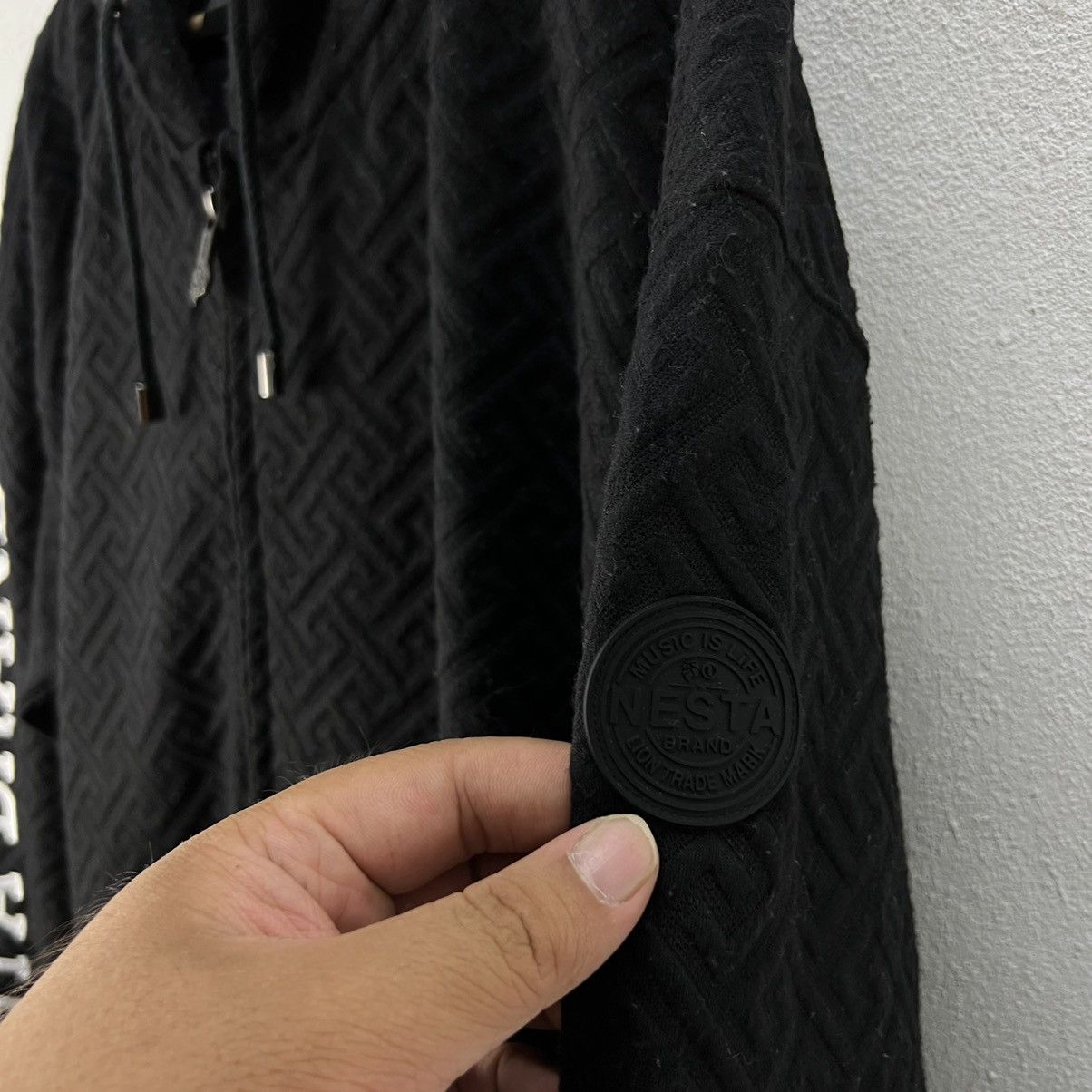 Japanese Brand RARE BLACK HOODIE NESTA RARE DESIGN Size US XL / EU 56 / 4 - 5 Thumbnail