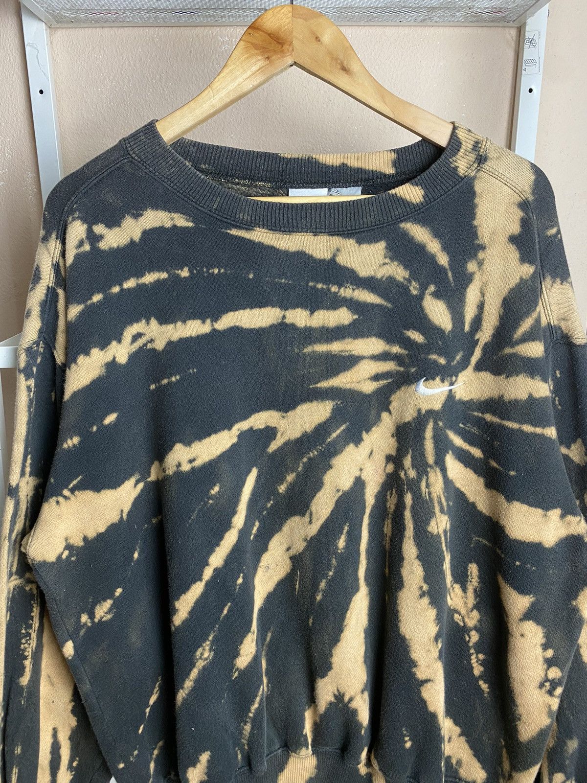 Vintage Vintage Nike Mini Swoosh Custom Tye Dye Size US XL / EU 56 / 4 - 2 Thumbnail