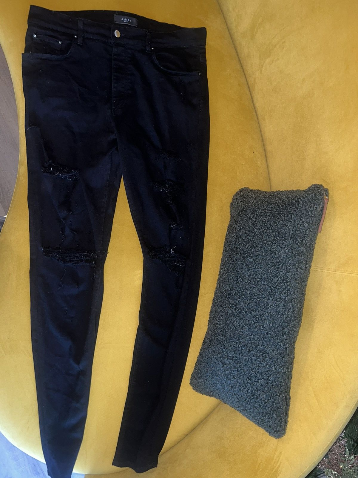 Black Amiri Jeans