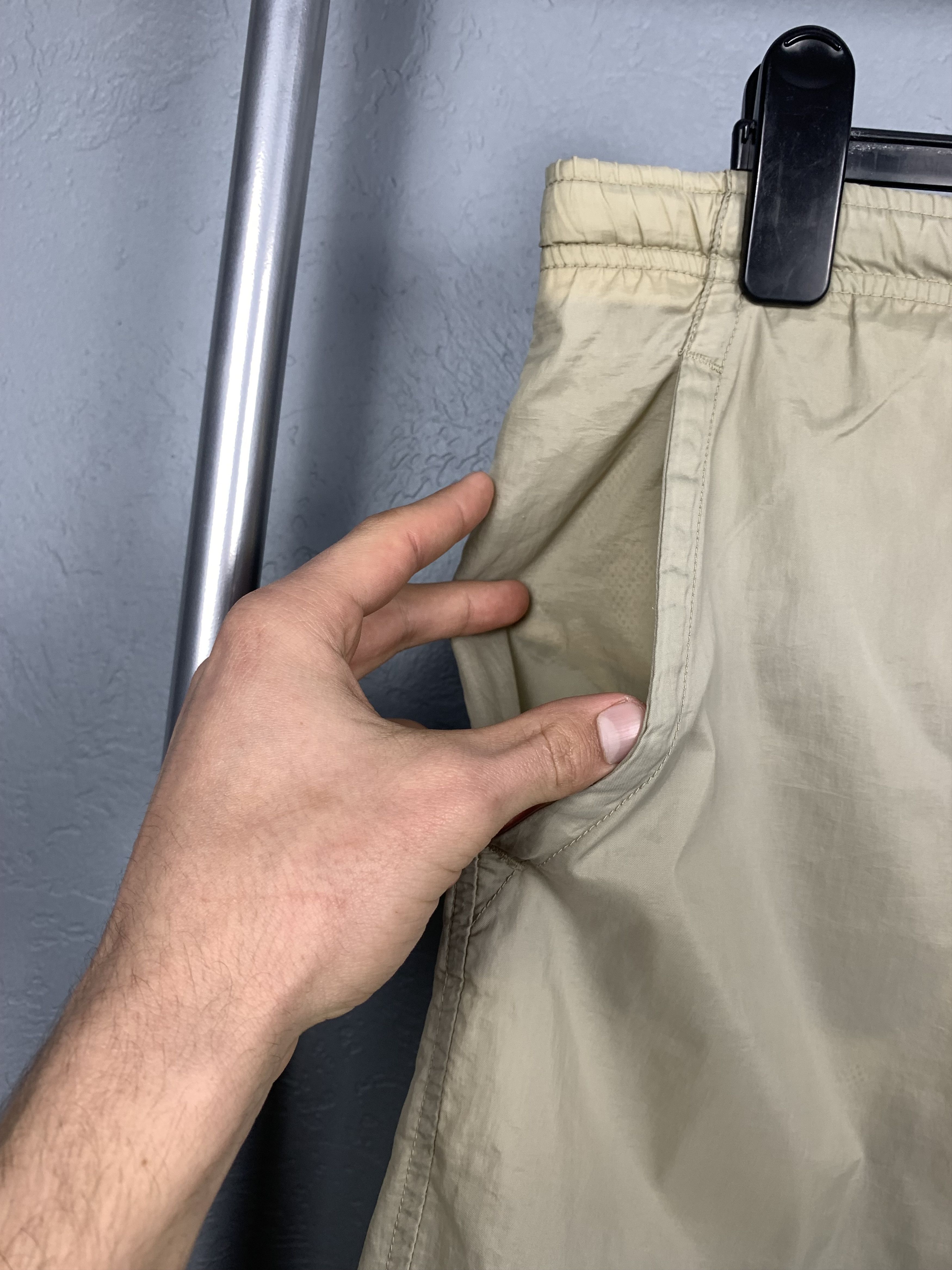 Nike × Vintage Vintage Nike Mens Nylon Shorts Y2K Size US 34 / EU 50 - 4 Thumbnail