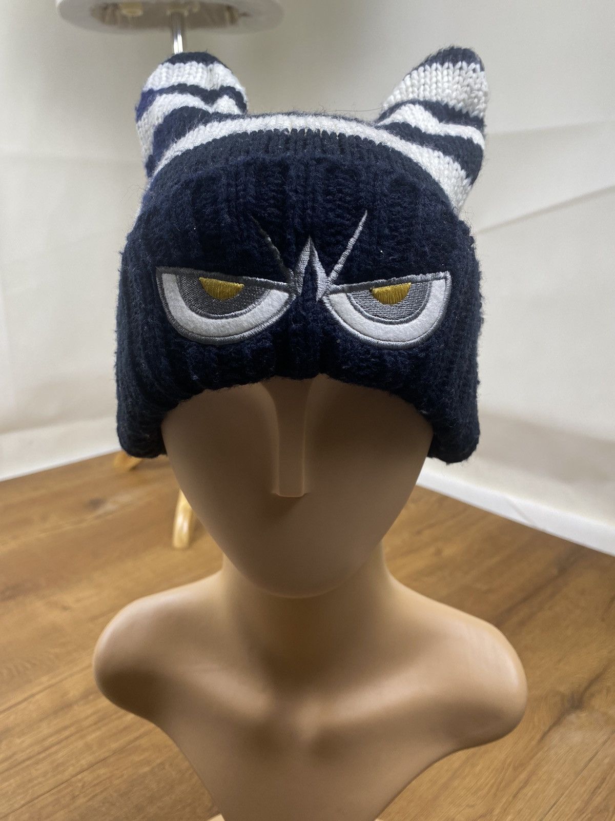 Japanese Brand Eye Embroidery Devil Inspired By CDG Josewong Beanie Hat Size ONE SIZE - 3 Thumbnail