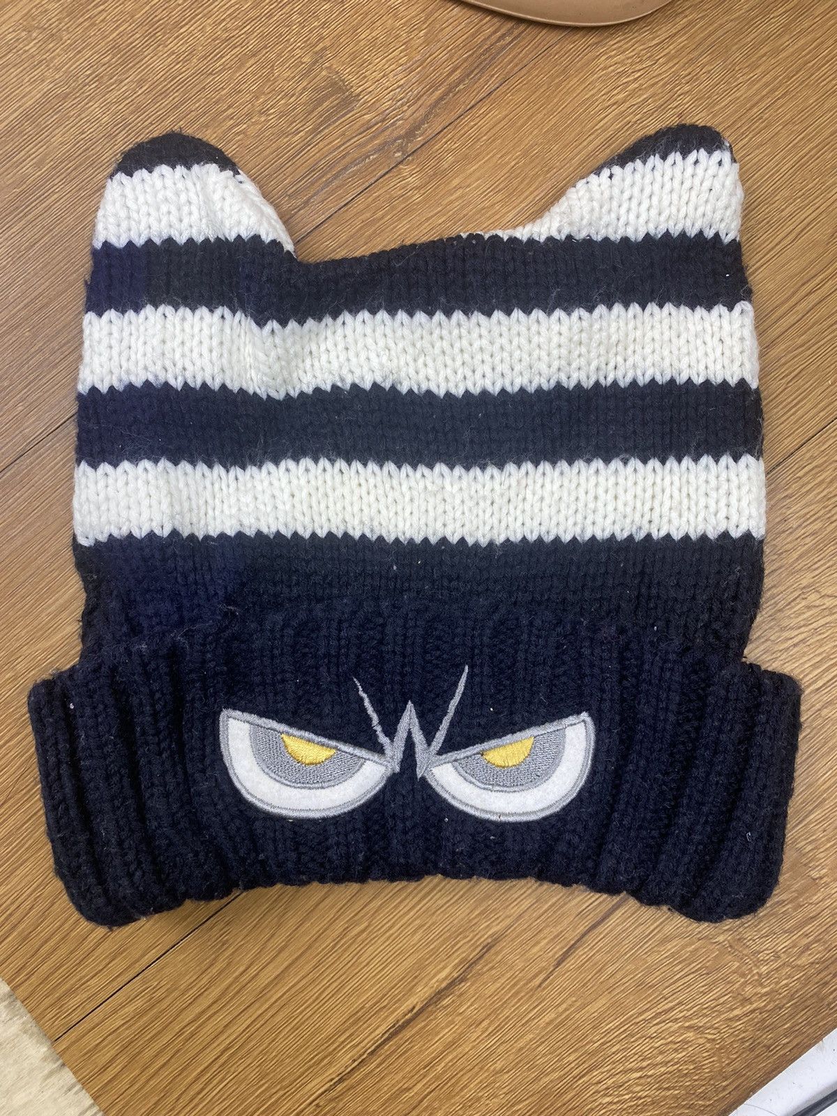 Japanese Brand Eye Embroidery Devil Inspired By CDG Josewong Beanie Hat Size ONE SIZE - 2 Thumbnail