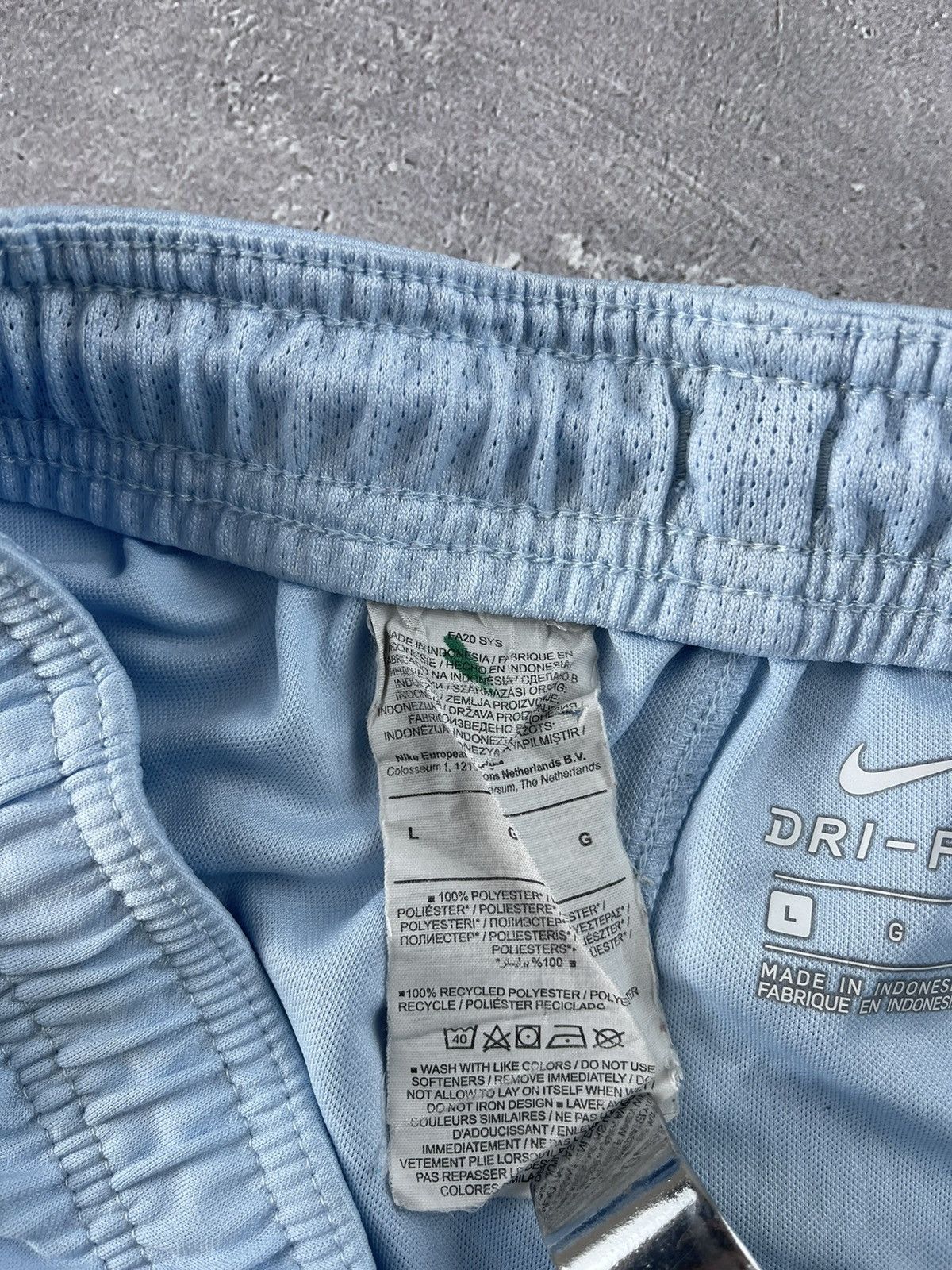 Nike Nike Chelsea shorts Size US 33 - 6 Thumbnail