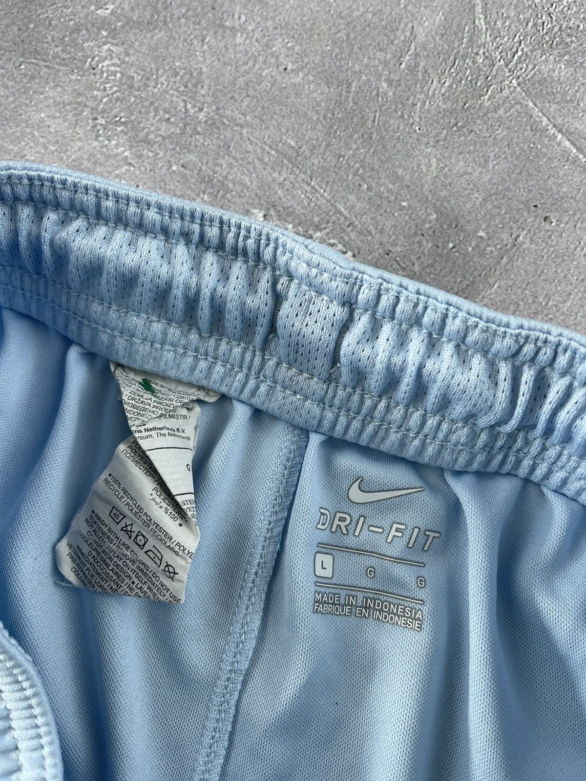 Nike Nike Chelsea shorts Size US 33 - 5 Thumbnail