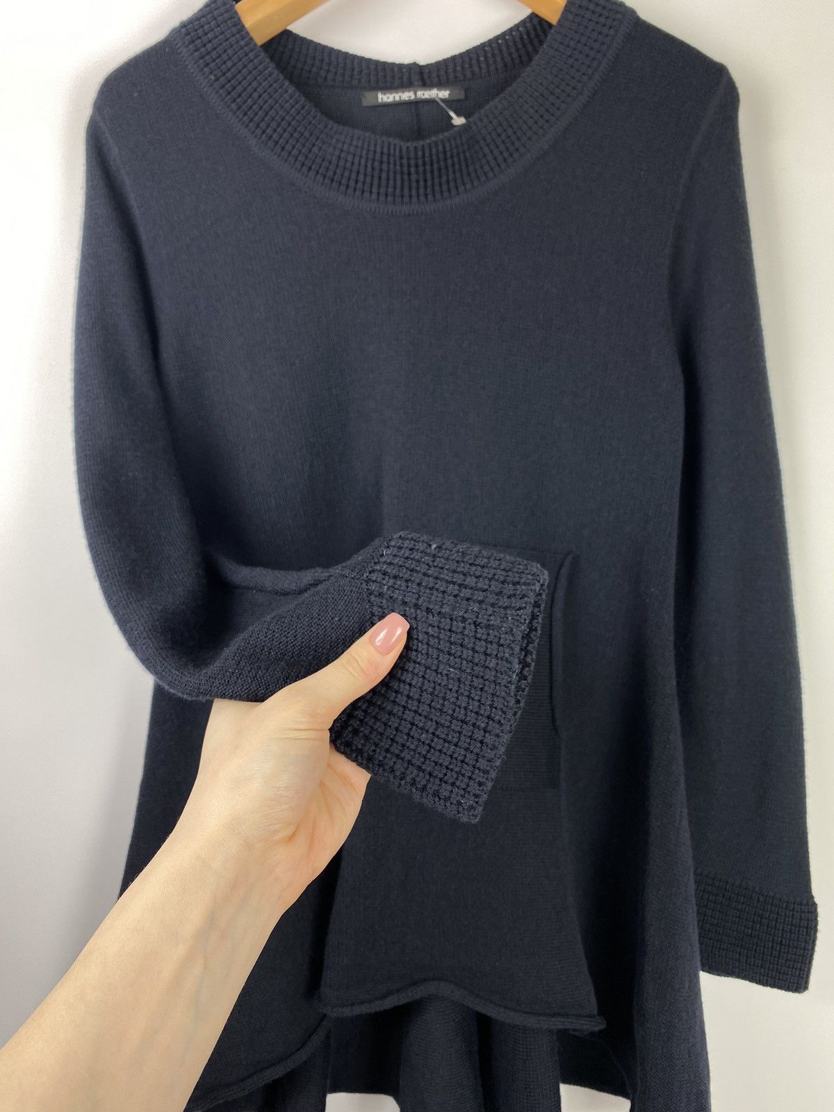 hannes roether Hannes Roether women’s avant-garde wool sweater pullover Size M / US 6-8 / IT 42-44 - 5 Thumbnail