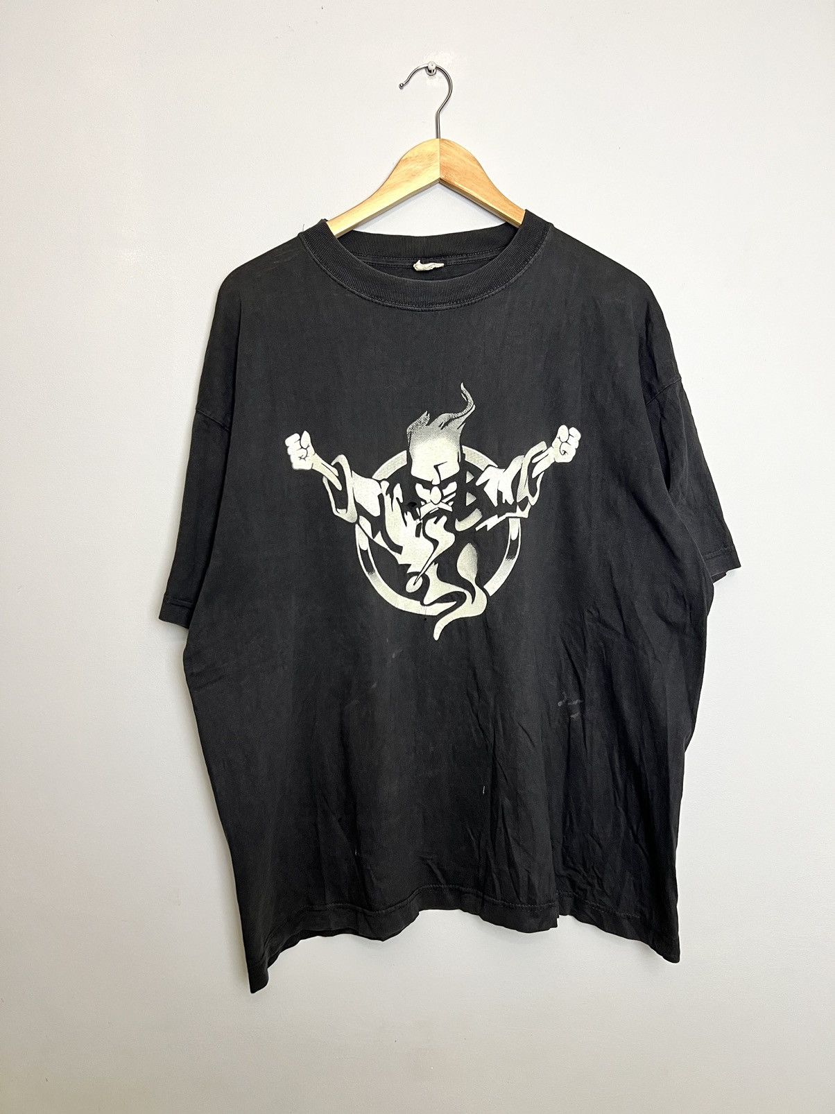 Band Tees Rare Vintage 90s Thunderdome Wizard Gabber Glow Band Tshirt Size US L / EU 52-54 / 3 - 1 Thumbnail