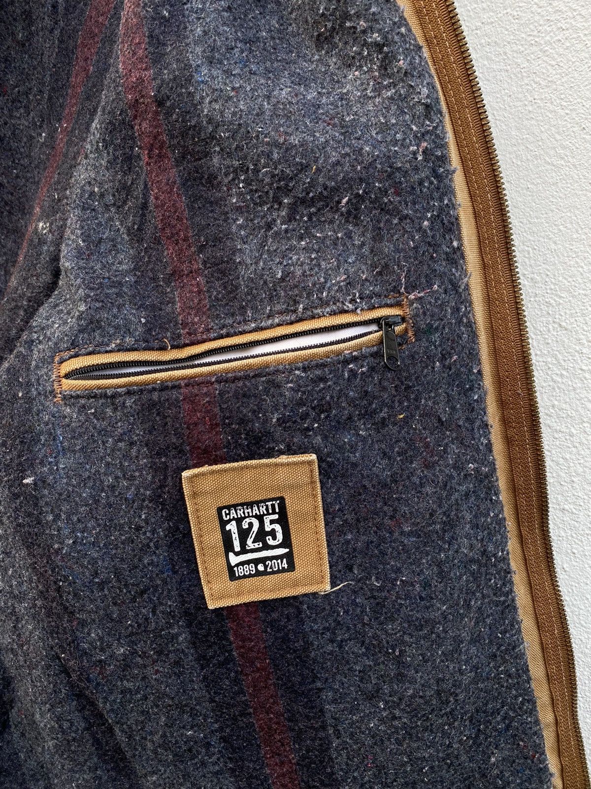 Carhartt × Vintage Vintage Carhartt Detroit chore blanket lined with hoodJacket Size US L / EU 52-54 / 3 - 19 Thumbnail