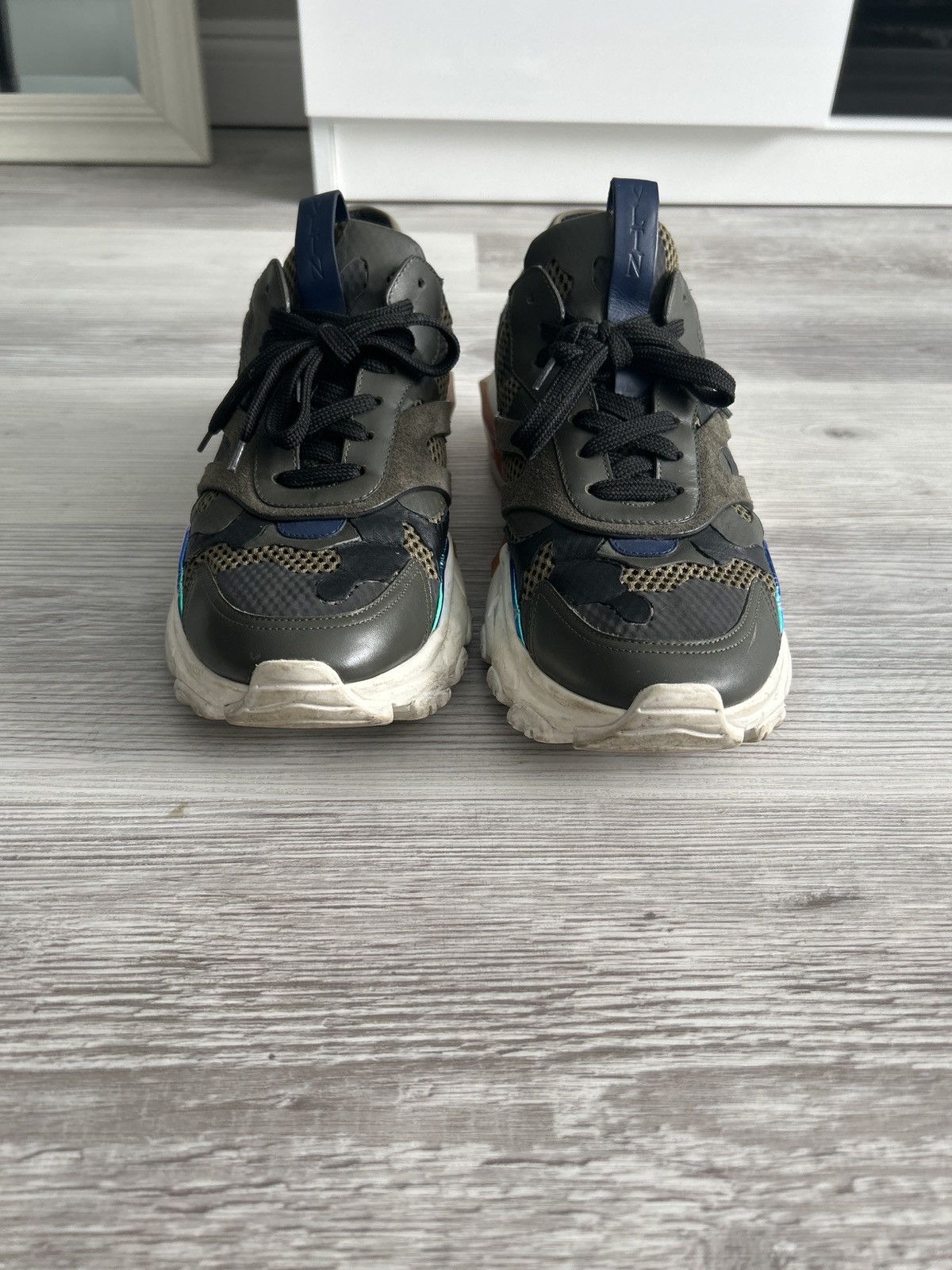Valentino Valentino Garavani mesh runners Size US 10.5 / EU 43-44 - 3 Thumbnail