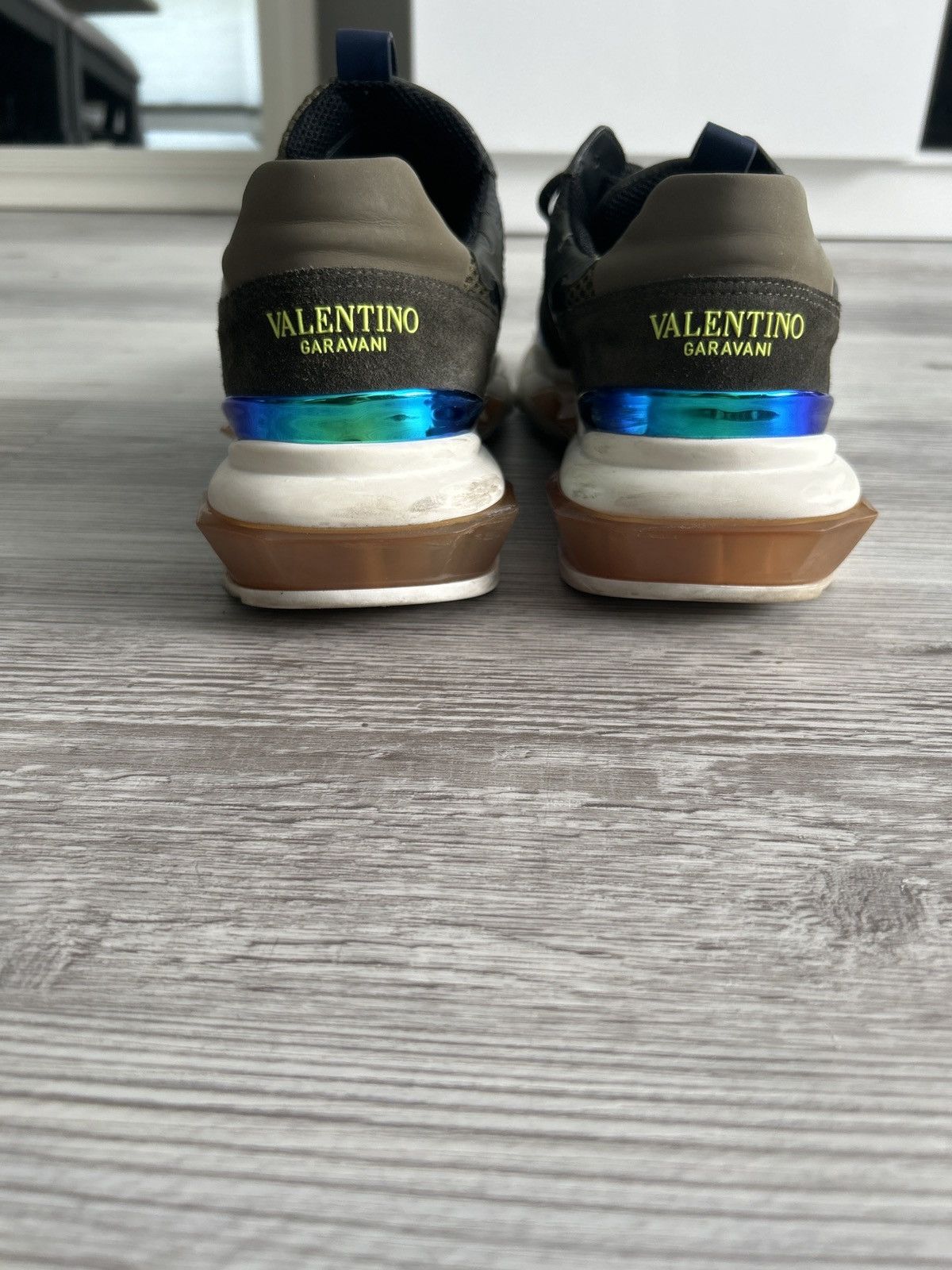 Valentino Valentino Garavani mesh runners Size US 10.5 / EU 43-44 - 4 Thumbnail