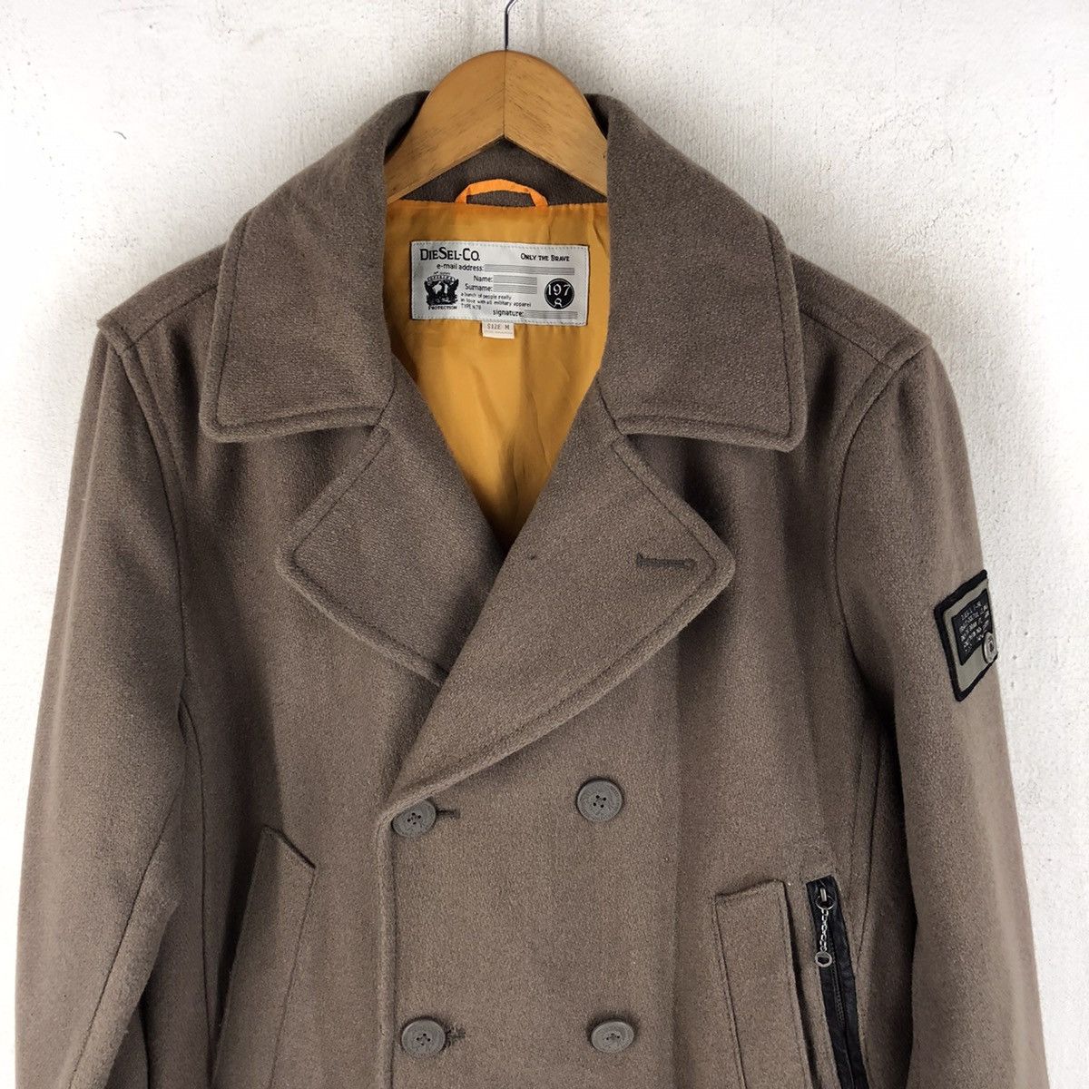 Diesel 🔥DIESEL THE BLACK GOLD ON THE BRAVE PEACOAT Size US M / EU 48-50 / 2 - 4 Thumbnail