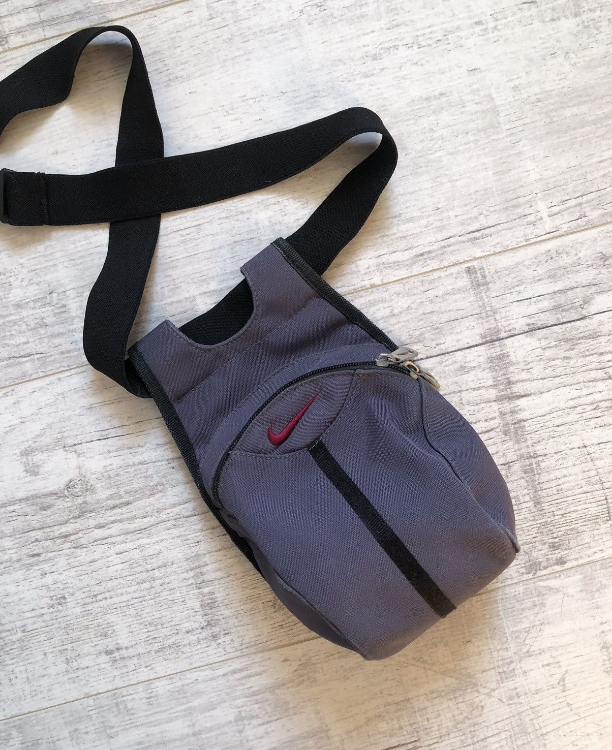 バッグ 90s old Nike tech messenger bag y2k il_1080xN.6218936499_icz7.jpg