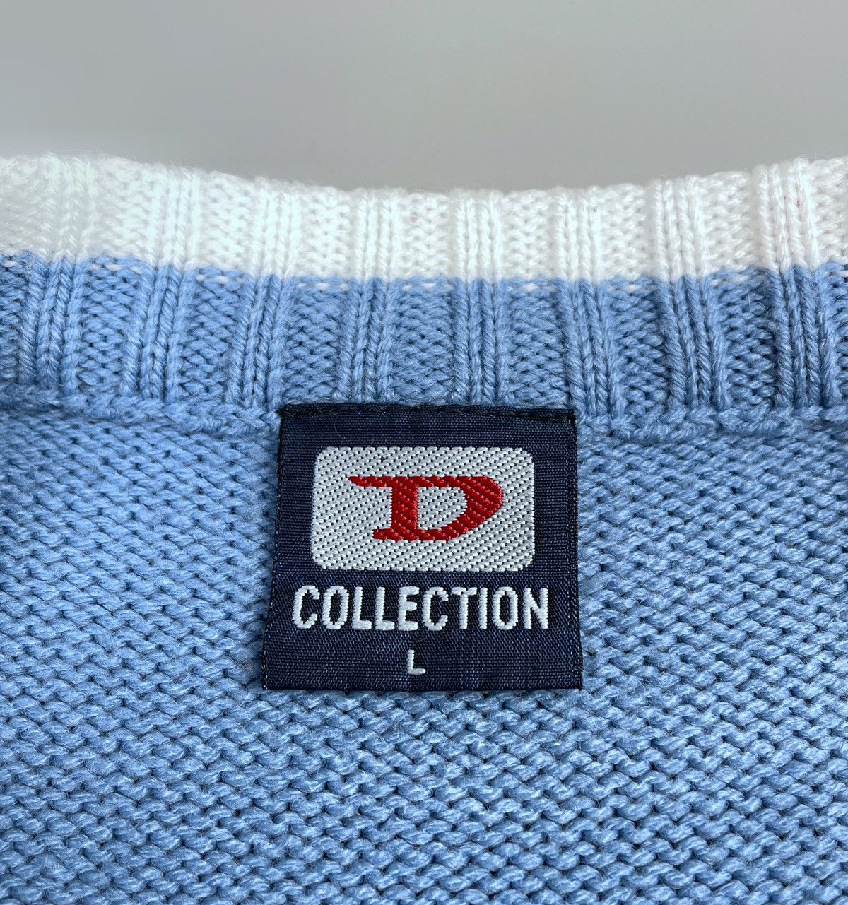 Diesel Vintage DIESEL Crew Neck Blue Knit Logo Sweater Size L Size US L / EU 52-54 / 3 - 9 Thumbnail