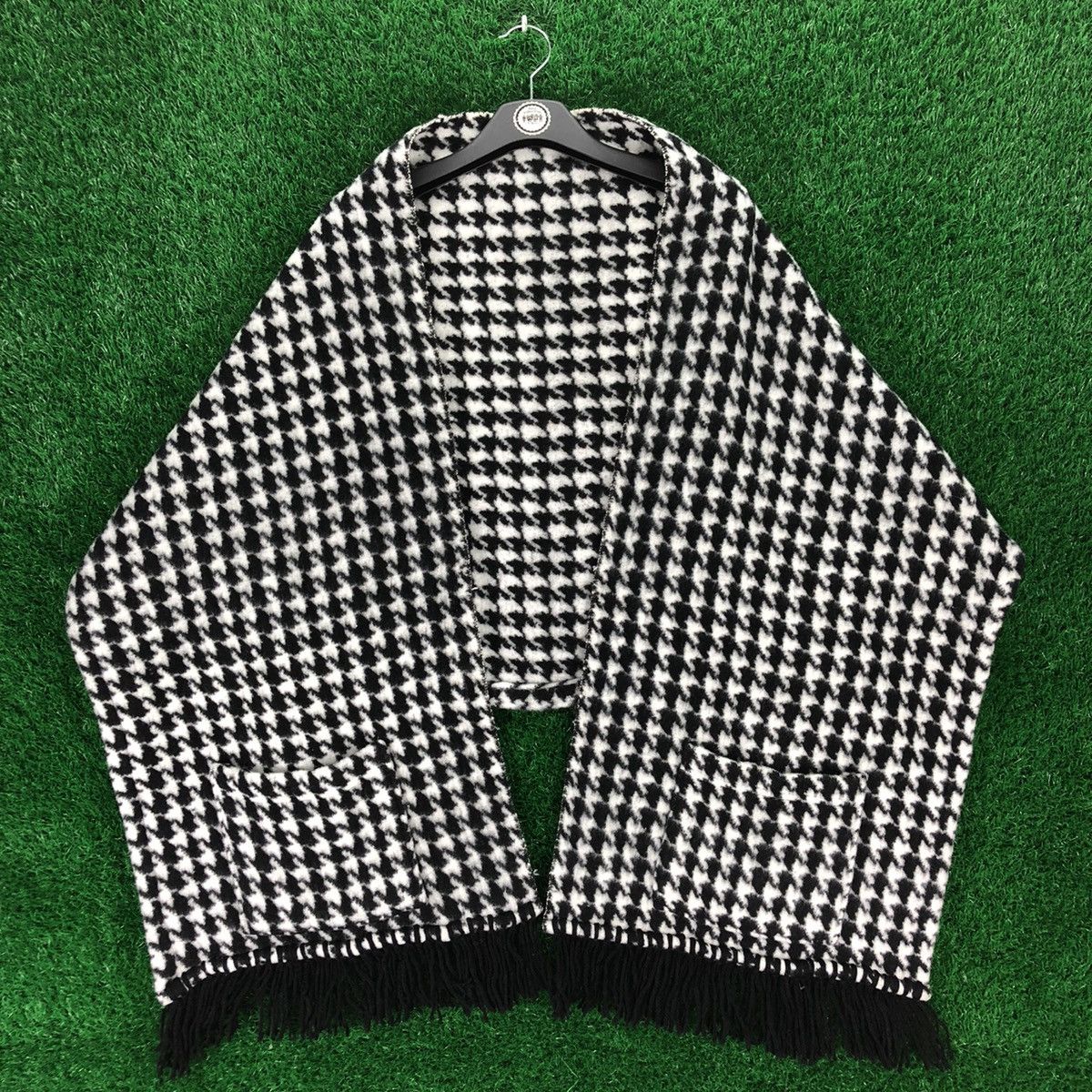 Other Vintage Wool Scarf Houndstooth With Pocket Size ONE SIZE - 1 Thumbnail
