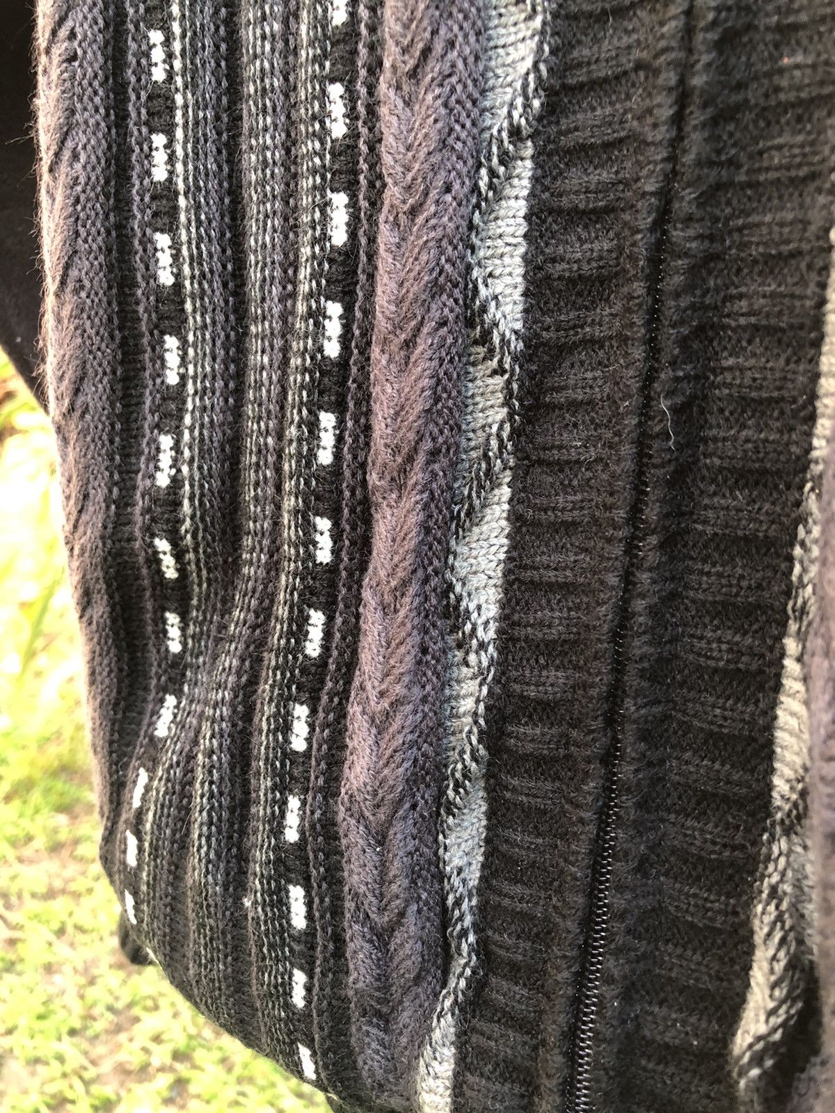 Aran Isles Knitwear Vintage Knit Zipper Sweater Coogi Style by Carbia Size US M / EU 48-50 / 2 - 8 Thumbnail