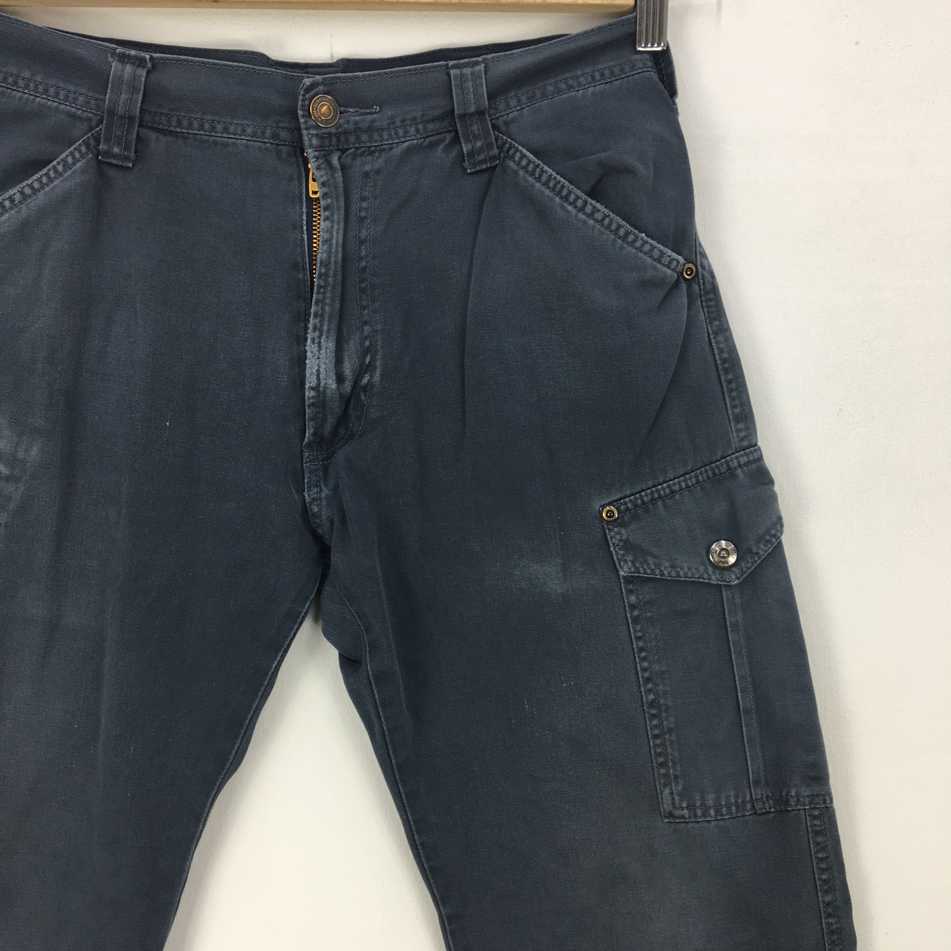 Japanese Brand × Vintage Vintage Japanese Cargo Pants Multi Pocket Pants Travis Size US 30 / EU 46 - 5 Thumbnail