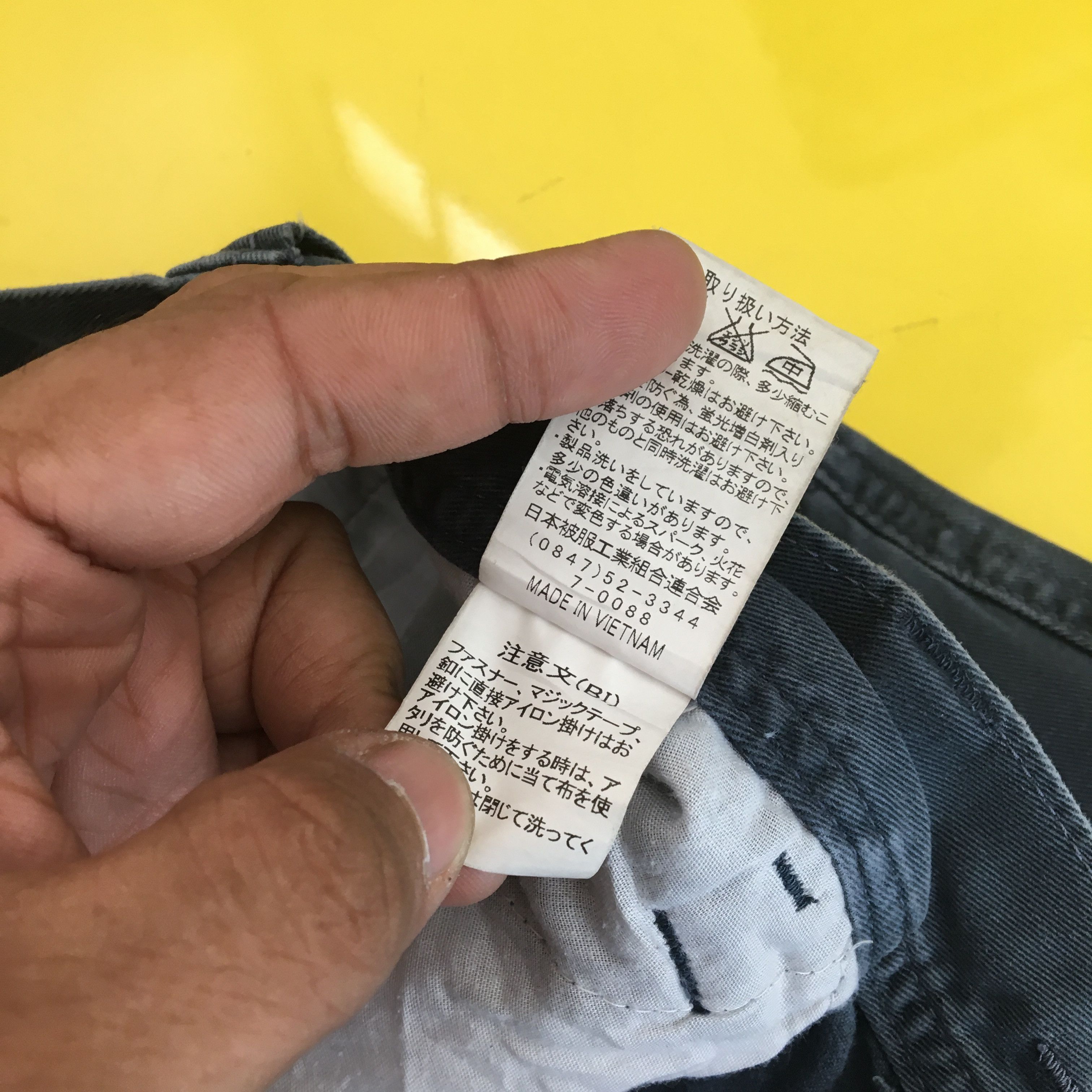 Japanese Brand × Vintage Vintage Japanese Cargo Pants Multi Pocket Pants Travis Size US 30 / EU 46 - 14 Thumbnail
