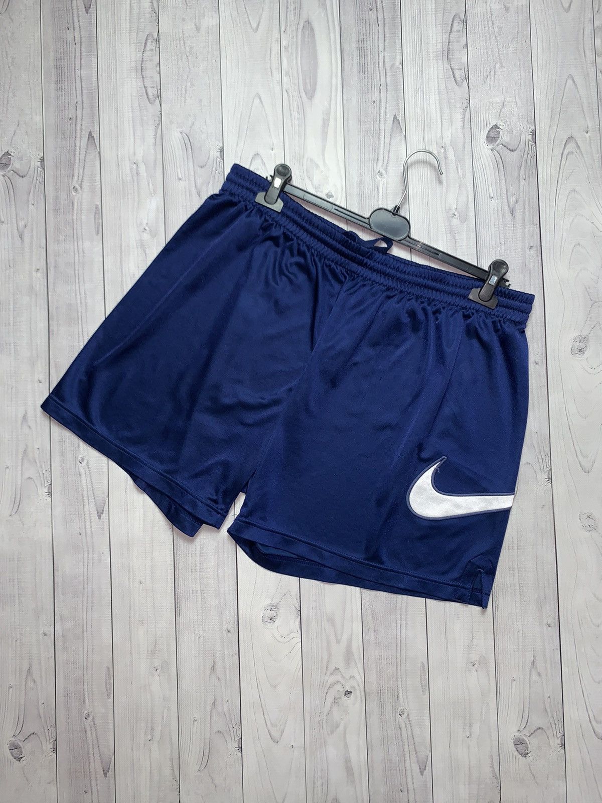 Vintage Nike shorts big logo swoosh size XL rare