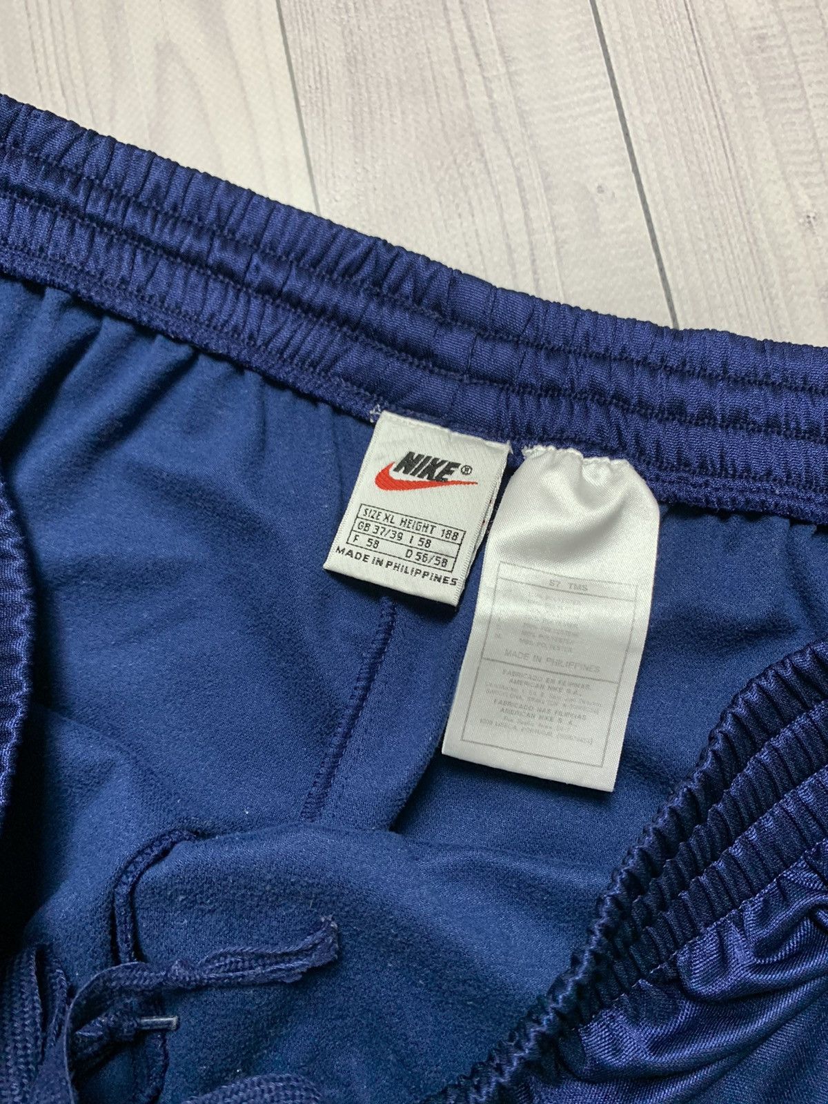 Nike × Vintage Vintage Nike shorts big logo swoosh size XL rare Size US 36 / EU 52 - 5 Thumbnail