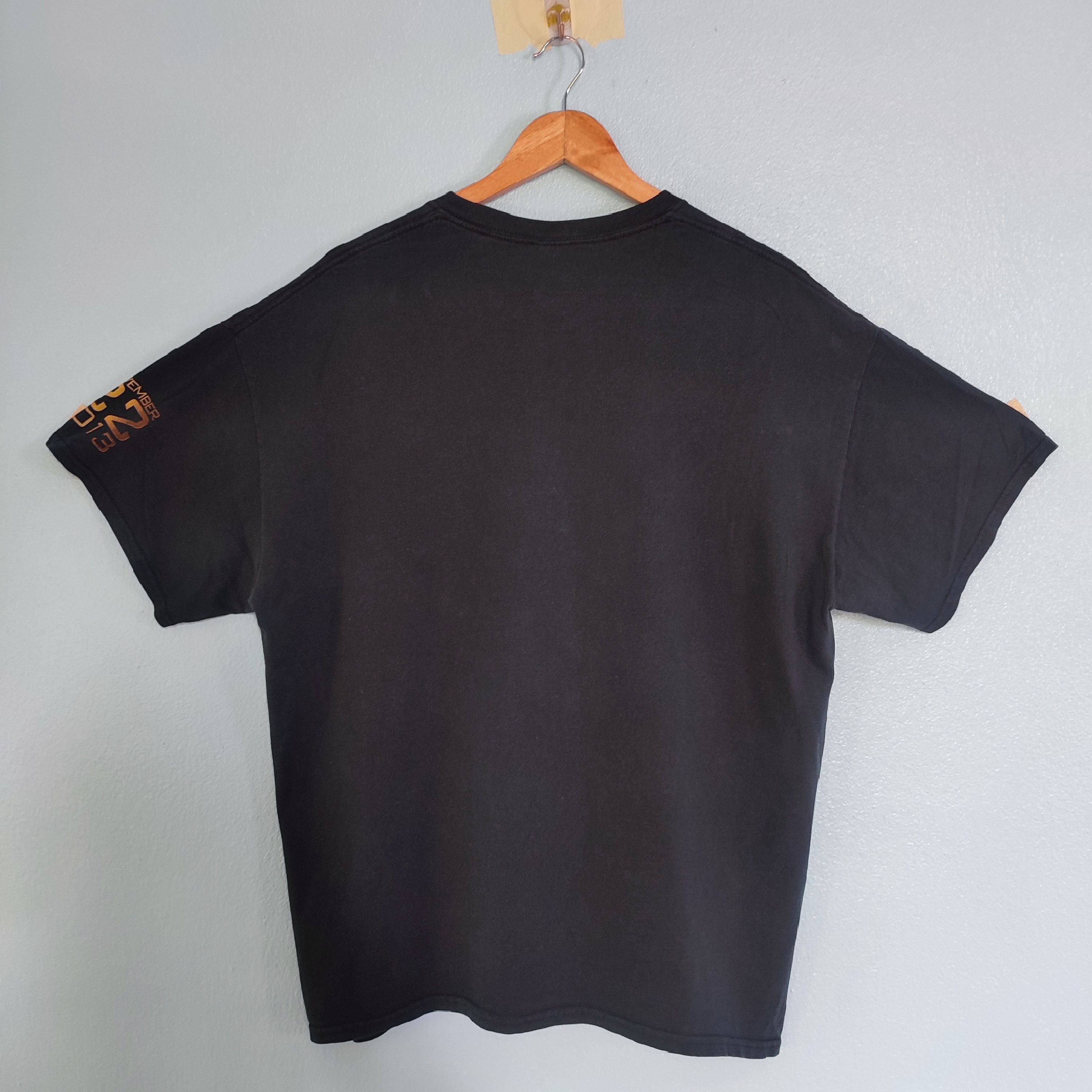 Vintage THE HUNGER GAMES Action Movie Photo Print Style Tshirt Size US XL / EU 56 / 4 - 3 Thumbnail