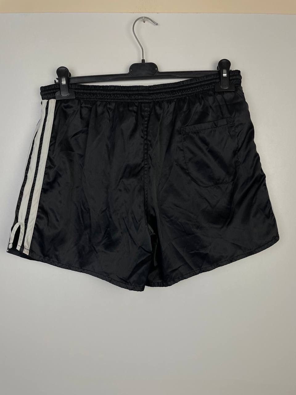 Vintage Adidas 90s vintage shorts size M Size US 34 / EU 50 - 6 Thumbnail
