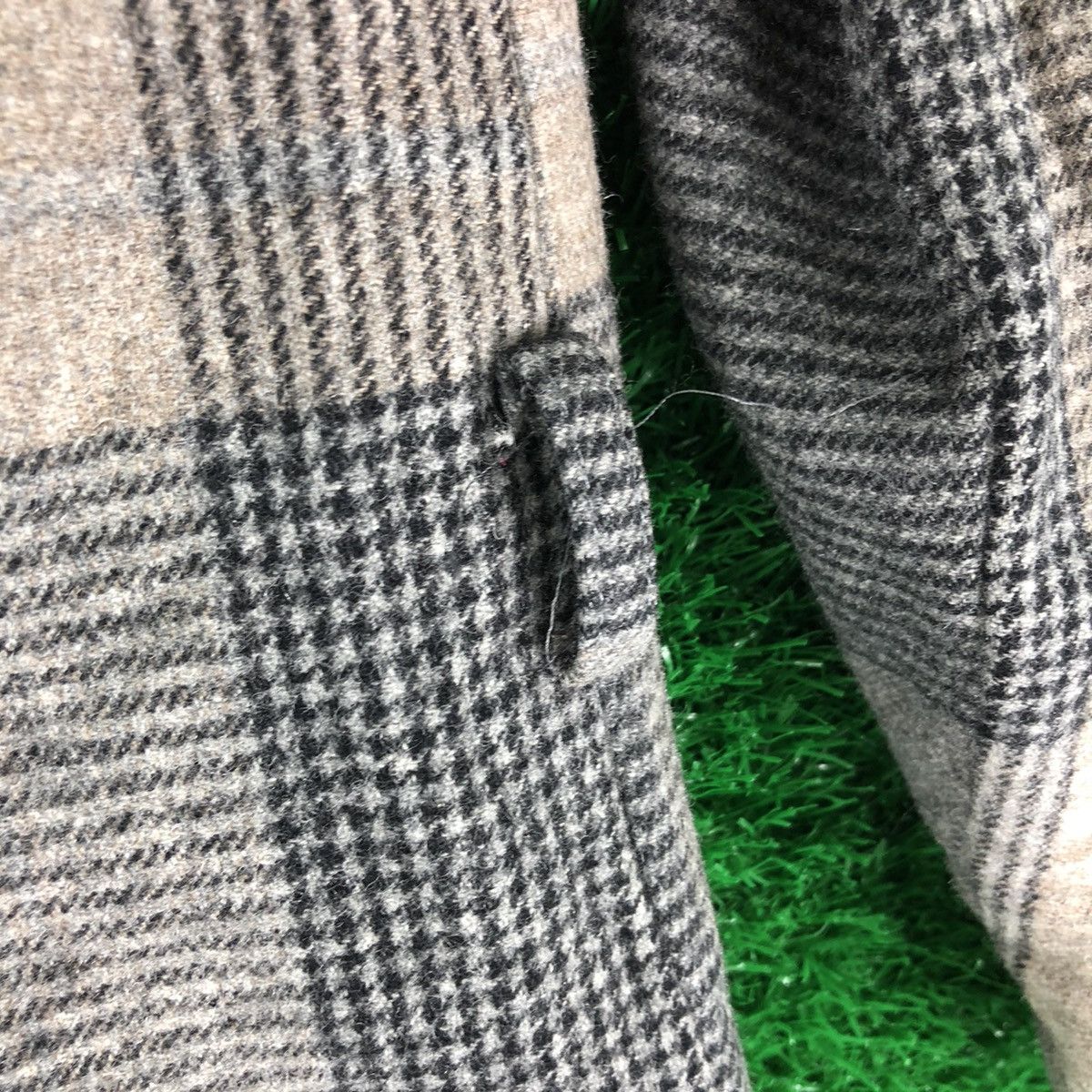 Japanese Brand Vintage 80's Wool Button Up Checkered Quarter Sleeve Size M / US 6-8 / IT 42-44 - 10 Thumbnail