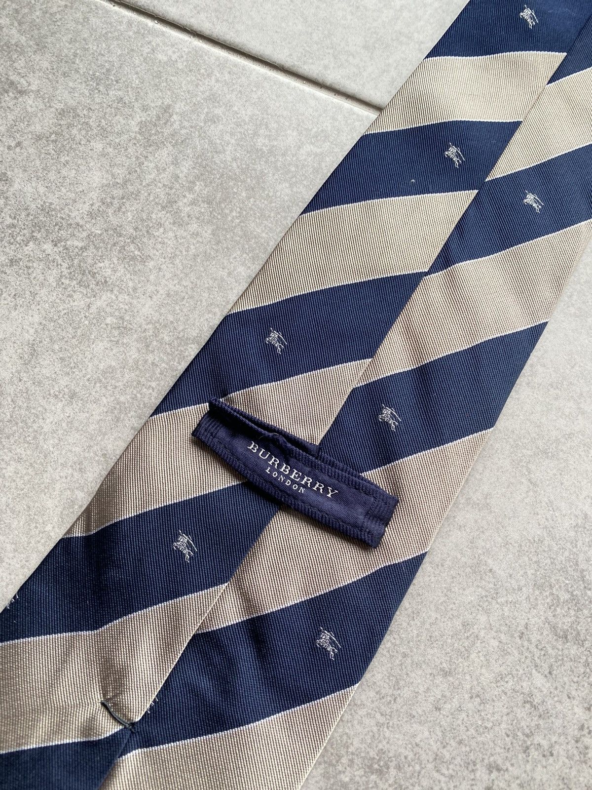 Burberry × Vintage Vintage Burberry Monogram Tie Size ONE SIZE - 7 Thumbnail