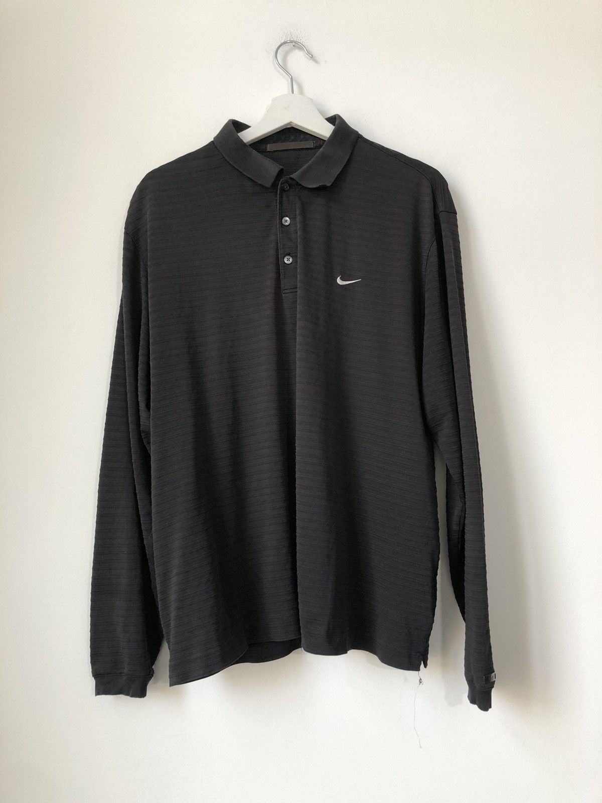mens small nike t shirts
