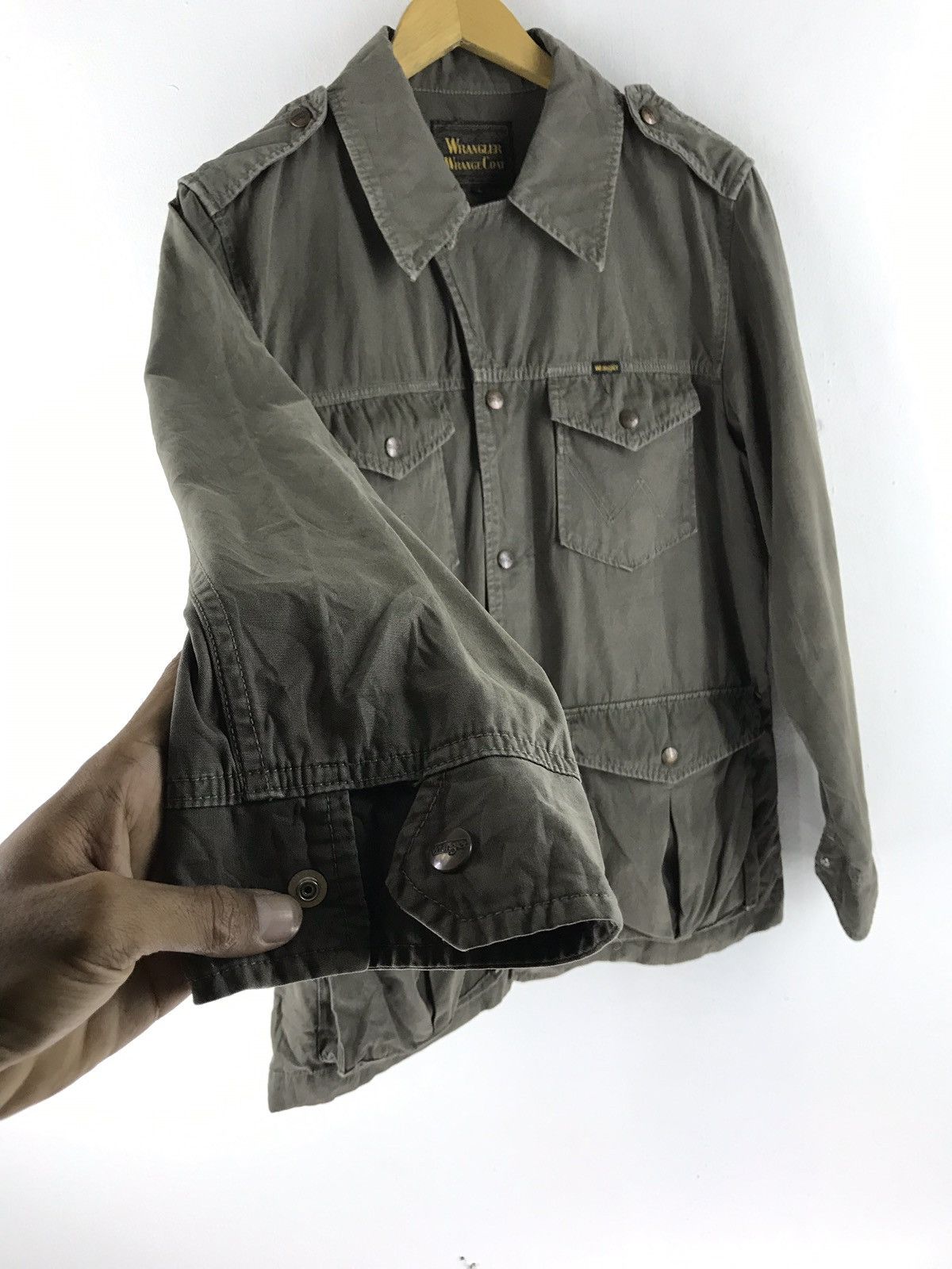 Wrangler Wrangler military utility pocket snap button jacket Size US L / EU 52-54 / 3 - 6 Thumbnail
