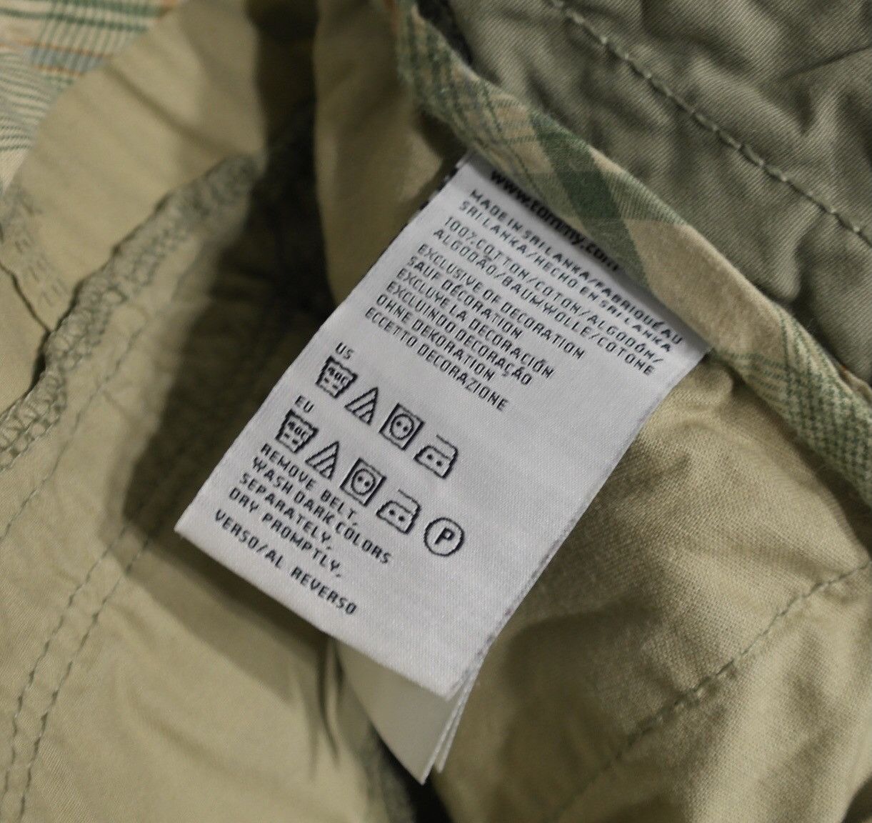 Tommy Hilfiger Tommy Hilfiger Cargo Shorts Military Size US 33 - 8 Thumbnail