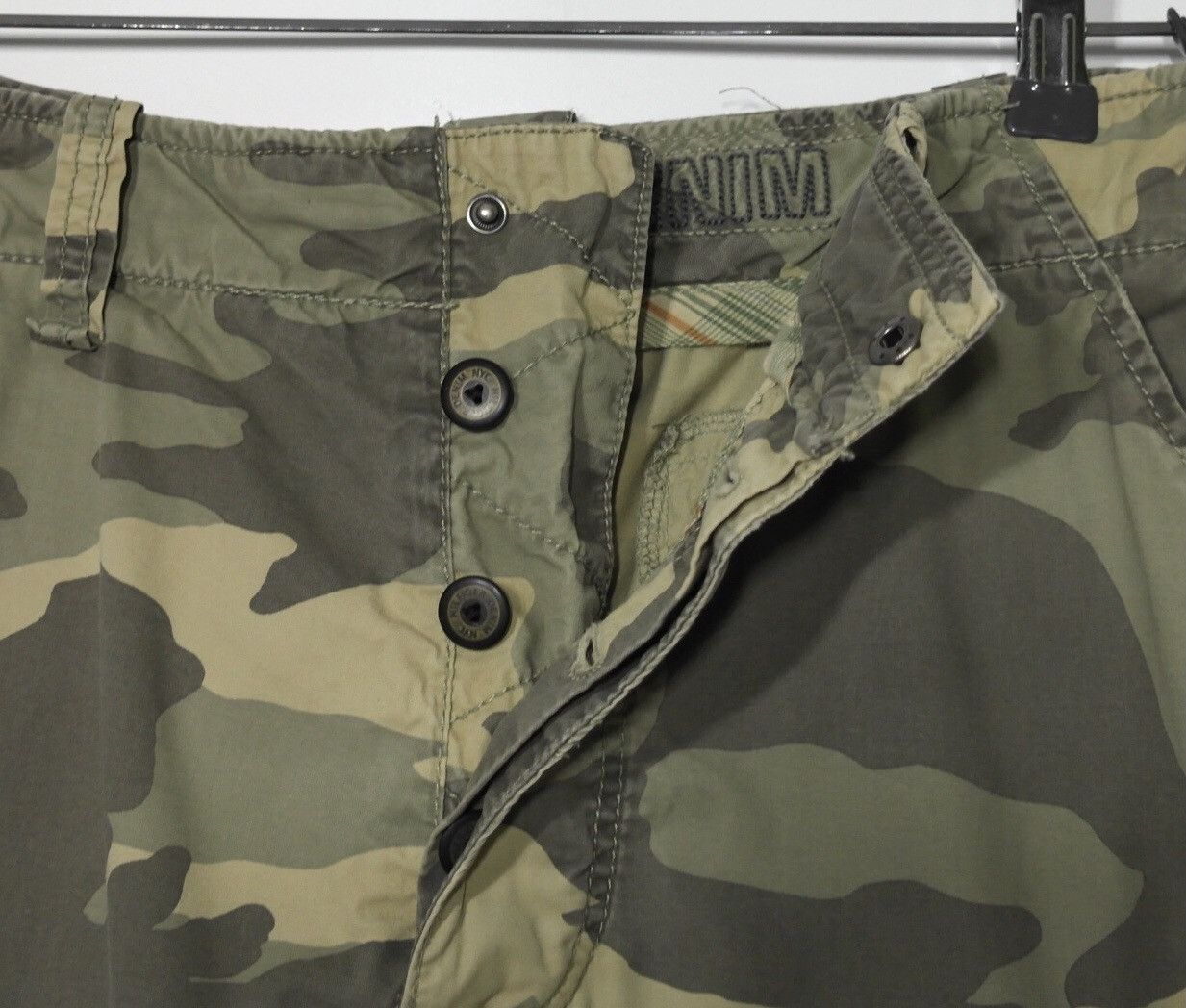 Tommy Hilfiger Tommy Hilfiger Cargo Shorts Military Size US 33 - 6 Thumbnail