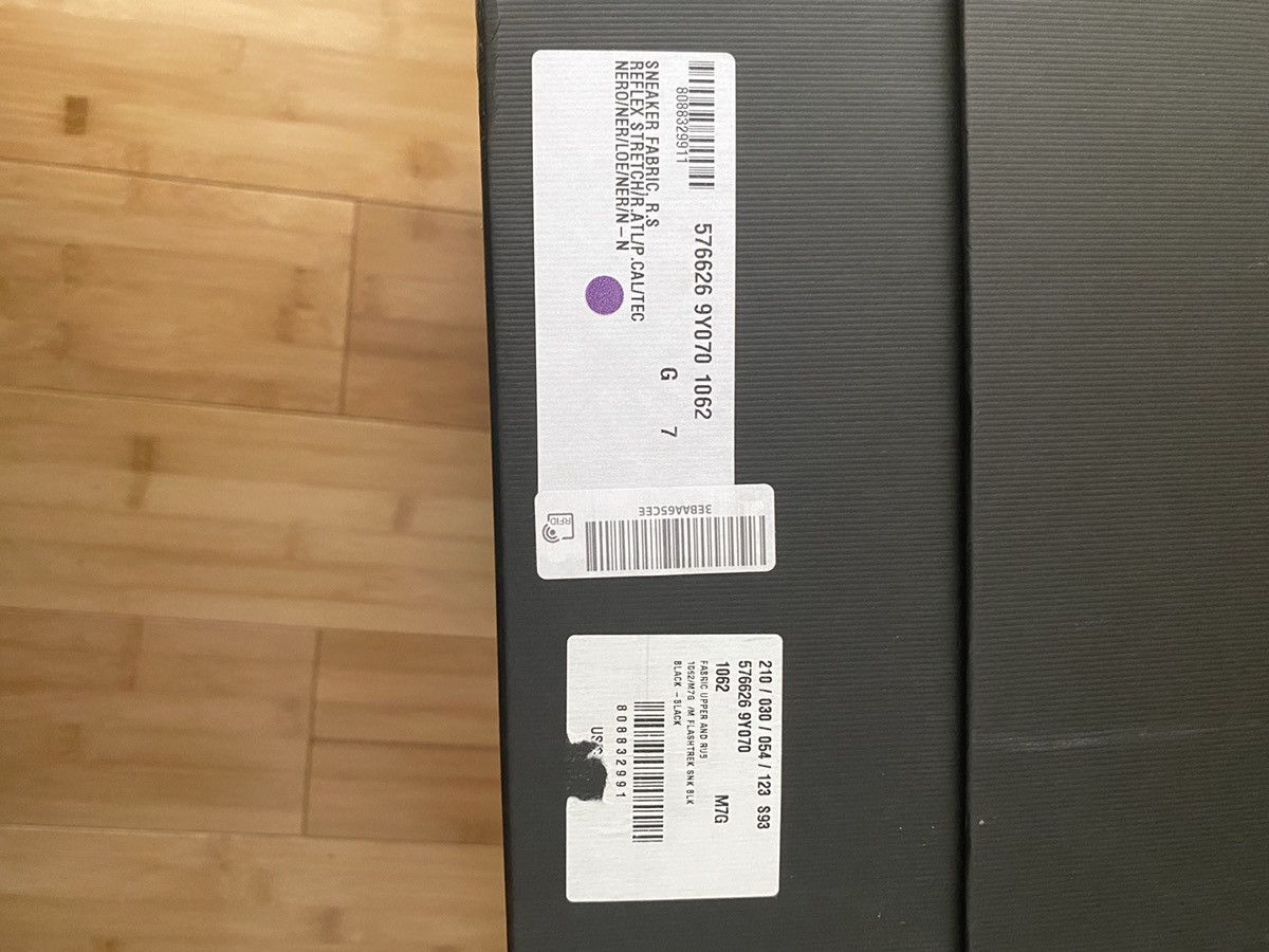 Gucci Gucci Flashtrek Spike Sneaker Black Size US 8 / EU 41 - 10 Thumbnail