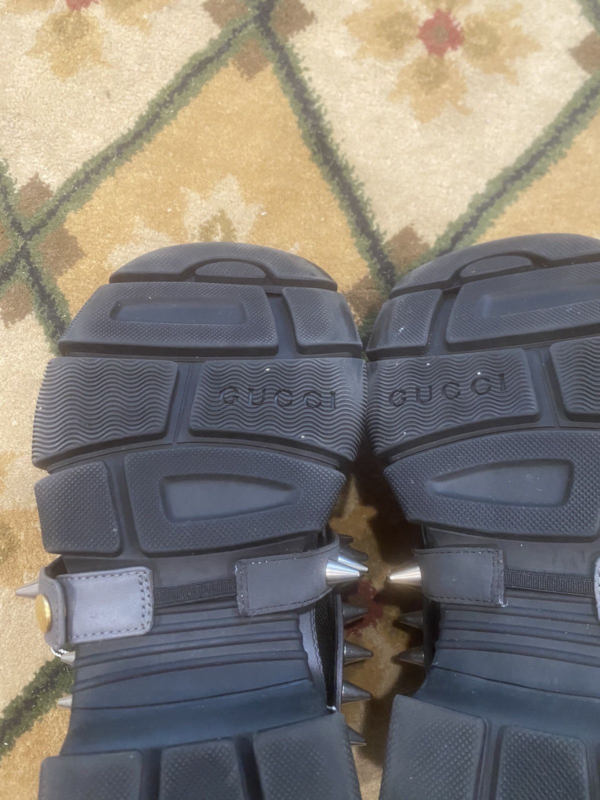 Gucci Gucci Flashtrek Spike Sneaker Black Size US 8 / EU 41 - 6 Thumbnail
