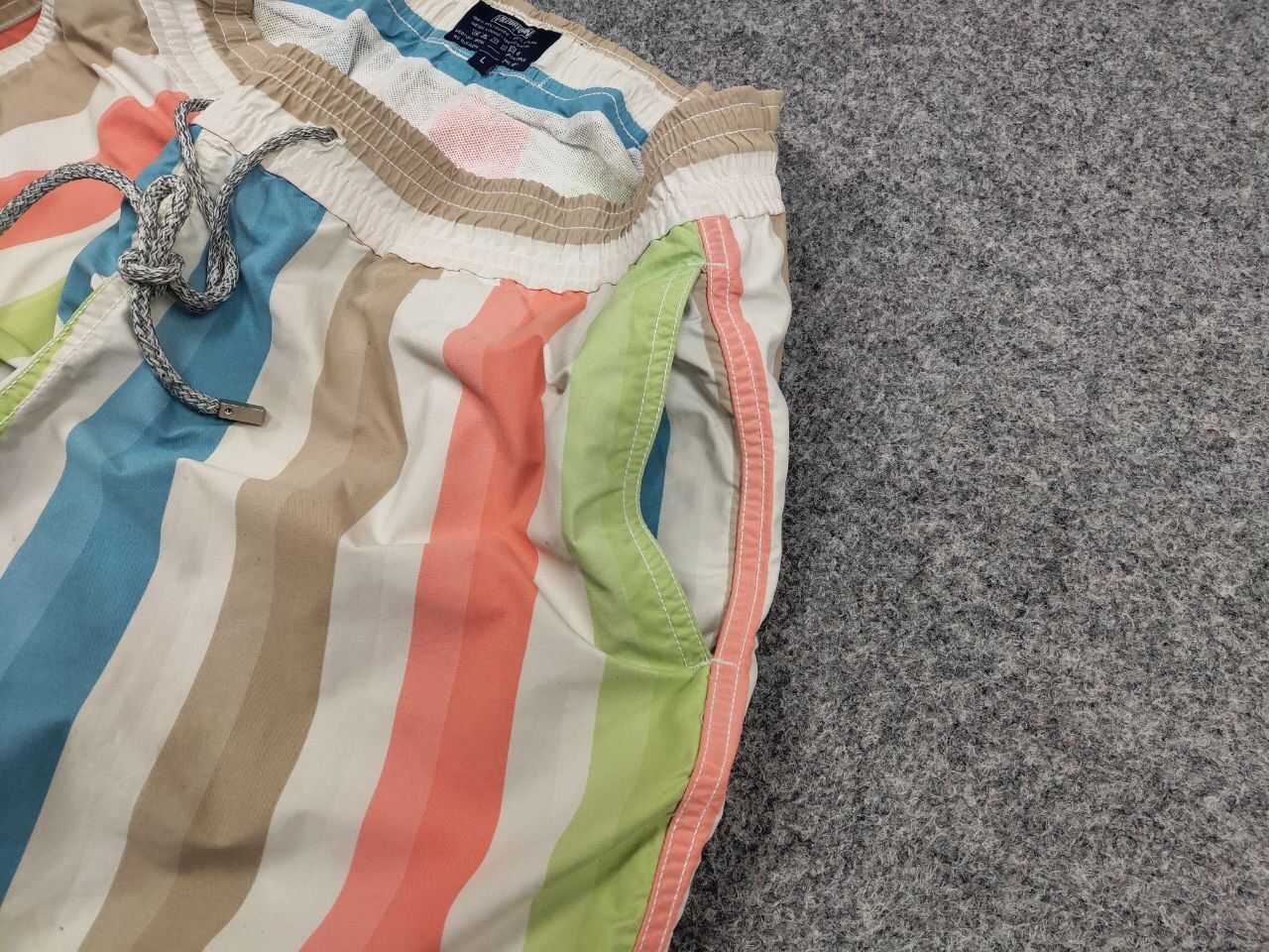 Vilebrequin Vilebrequin Designer casual white pattern polyamide Shorts Size US 34 / EU 50 - 4 Thumbnail