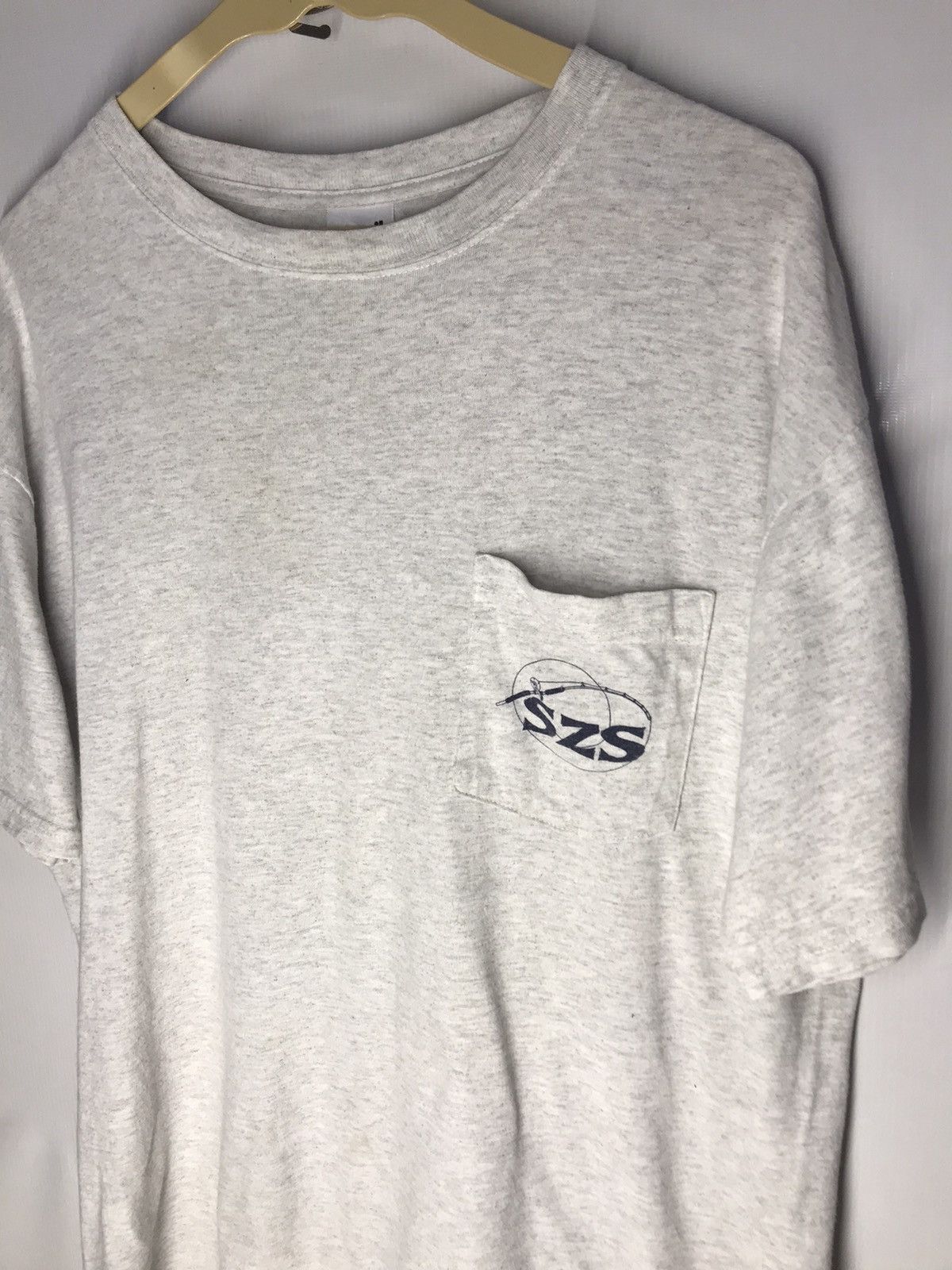 Anvil × Vintage Vintage Strike zone sport fishing hawaii single pocket tee Size US L / EU 52-54 / 3 - 4 Thumbnail