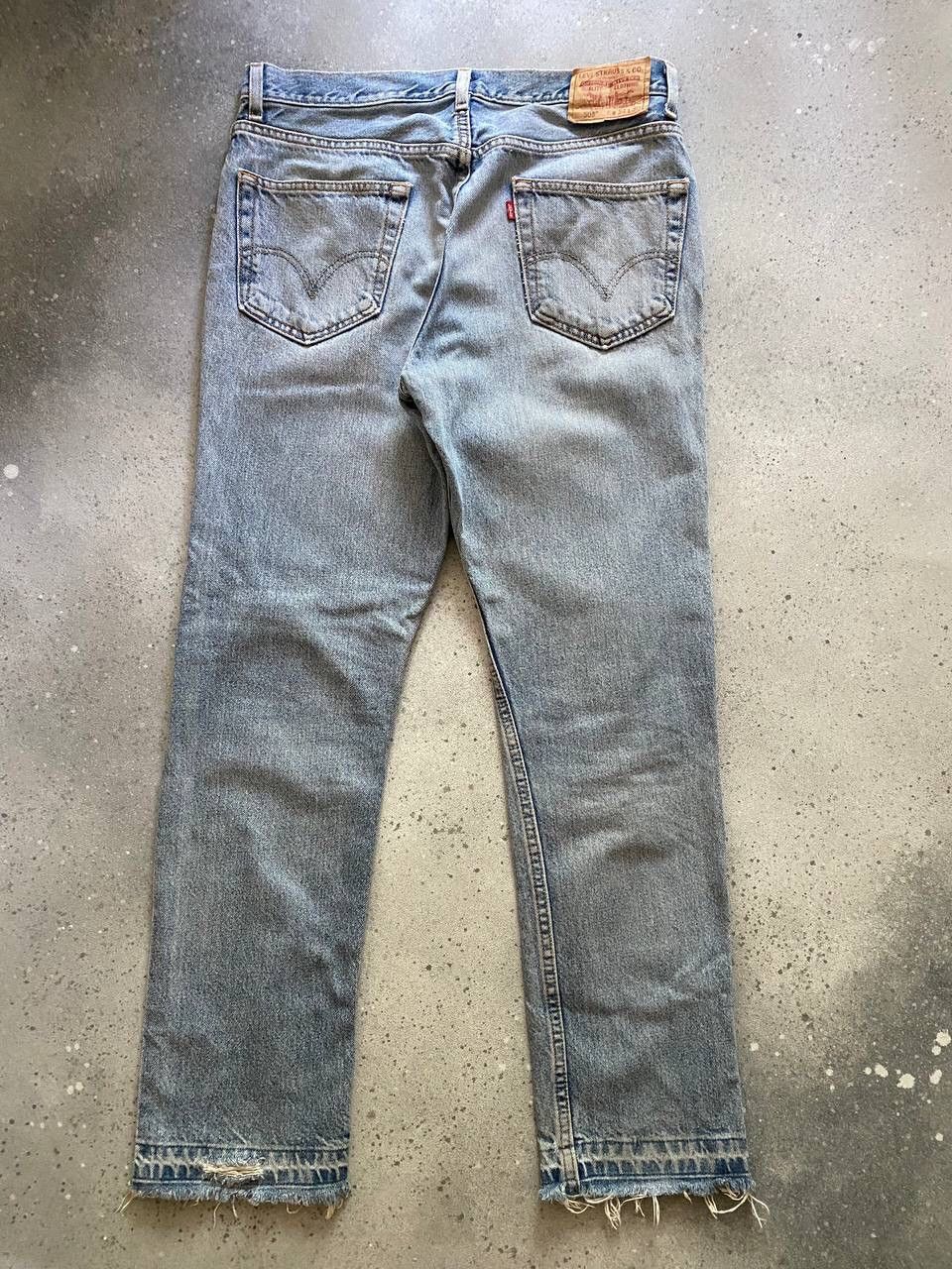 Levi's × Levi's Vintage Clothing × Vintage 90s Levi’s 505 Vintage Distressed Fabric Washed Blue Jeans Size US 34 / EU 50 - 4 Thumbnail