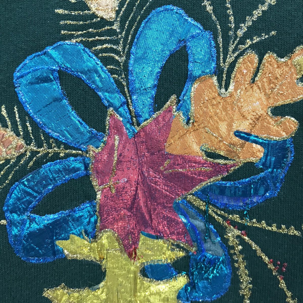 Vintage Vintage 90s Art Flower Sweatshirt Embroidery BigLogo Flower Size US L / EU 52-54 / 3 - 4 Thumbnail
