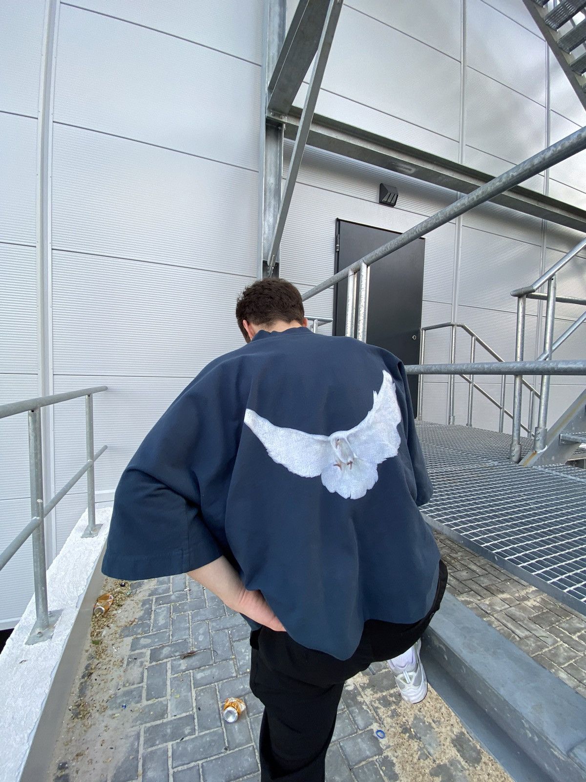 Gap × Yeezy NWT Yeezy Gap Dove No Seam Tee by Balenciaga Size US M / EU 48-50 / 2 - 6 Thumbnail