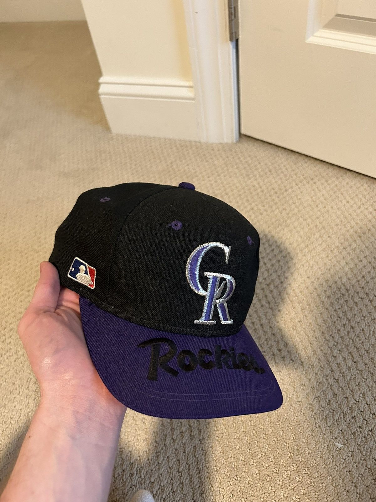 VTG Colorado Rockies selling Cap