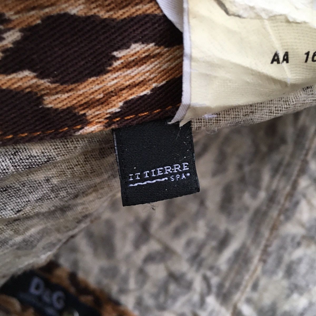 Dolce & Gabbana × Vintage Vintage Dolce And Gabbana ITTIERRE Leopard Trucker Jacket Size M / US 6-8 / IT 42-44 - 12 Thumbnail