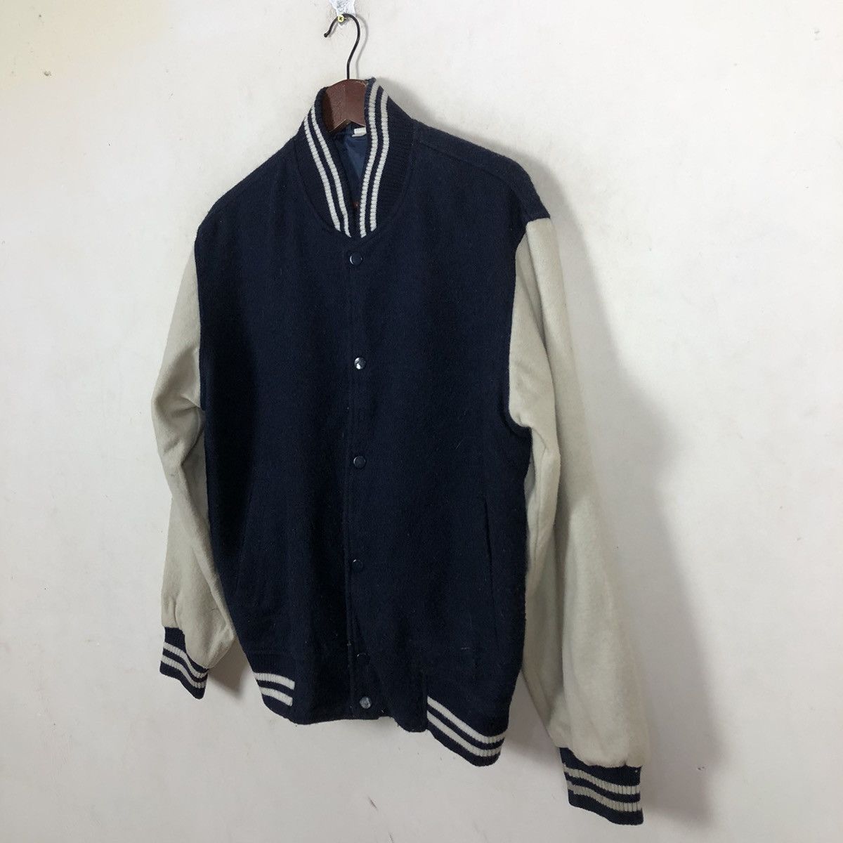 Japanese Brand VARSITY JACKET BUTTON PLAIN Size US L / EU 52-54 / 3 - 2 Thumbnail