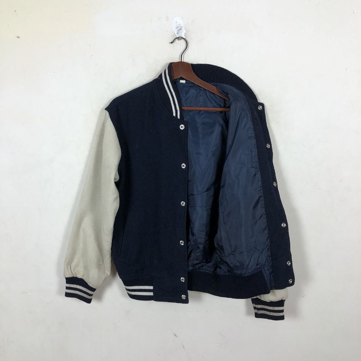 Japanese Brand VARSITY JACKET BUTTON PLAIN Size US L / EU 52-54 / 3 - 7 Thumbnail