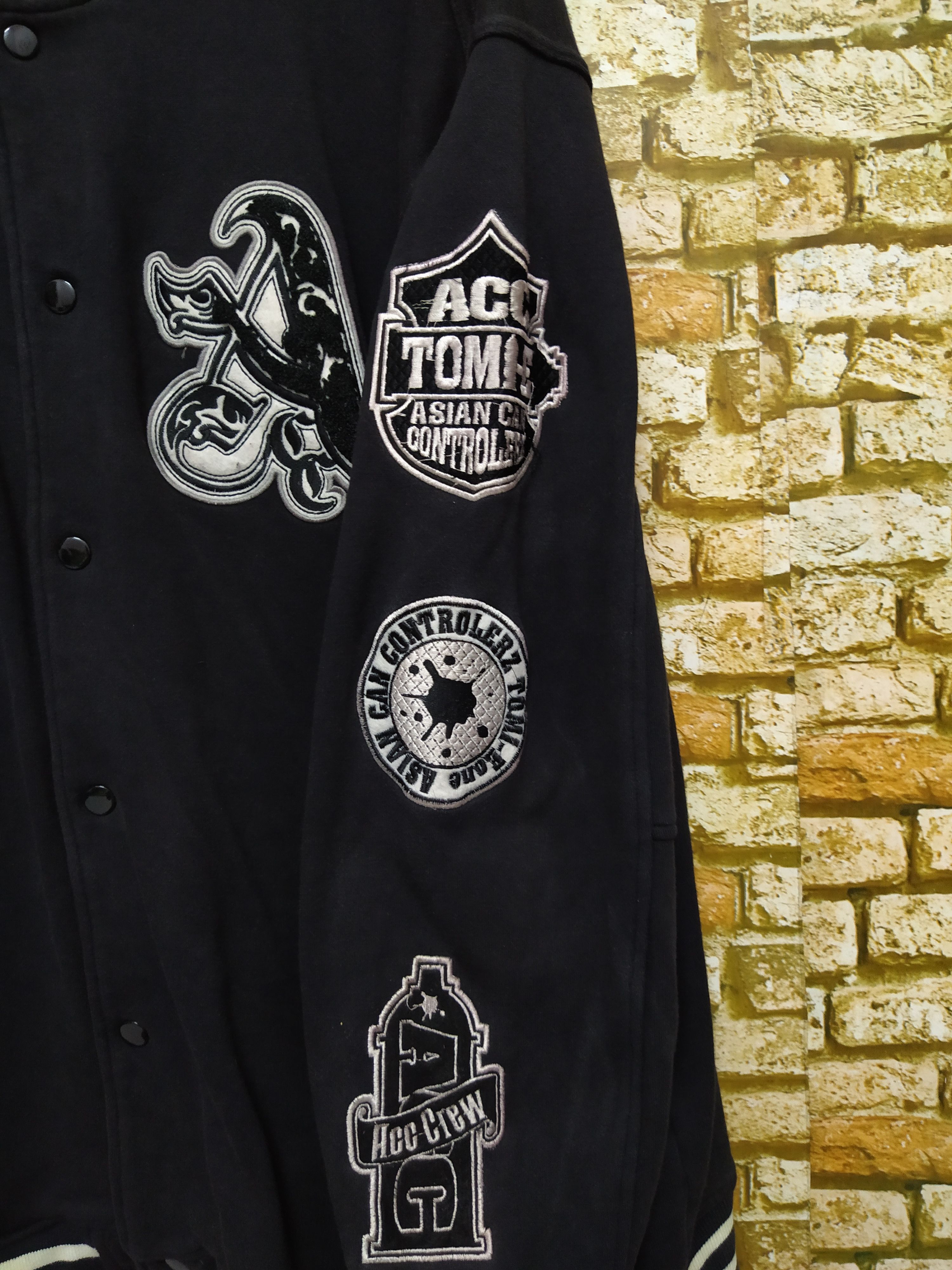 Japanese Brand ACC ASIAN CAN CONTROLLERZ JAPAN VARSITY OVERSIZED (B599) Size US XXL / EU 58 / 5 - 5 Thumbnail