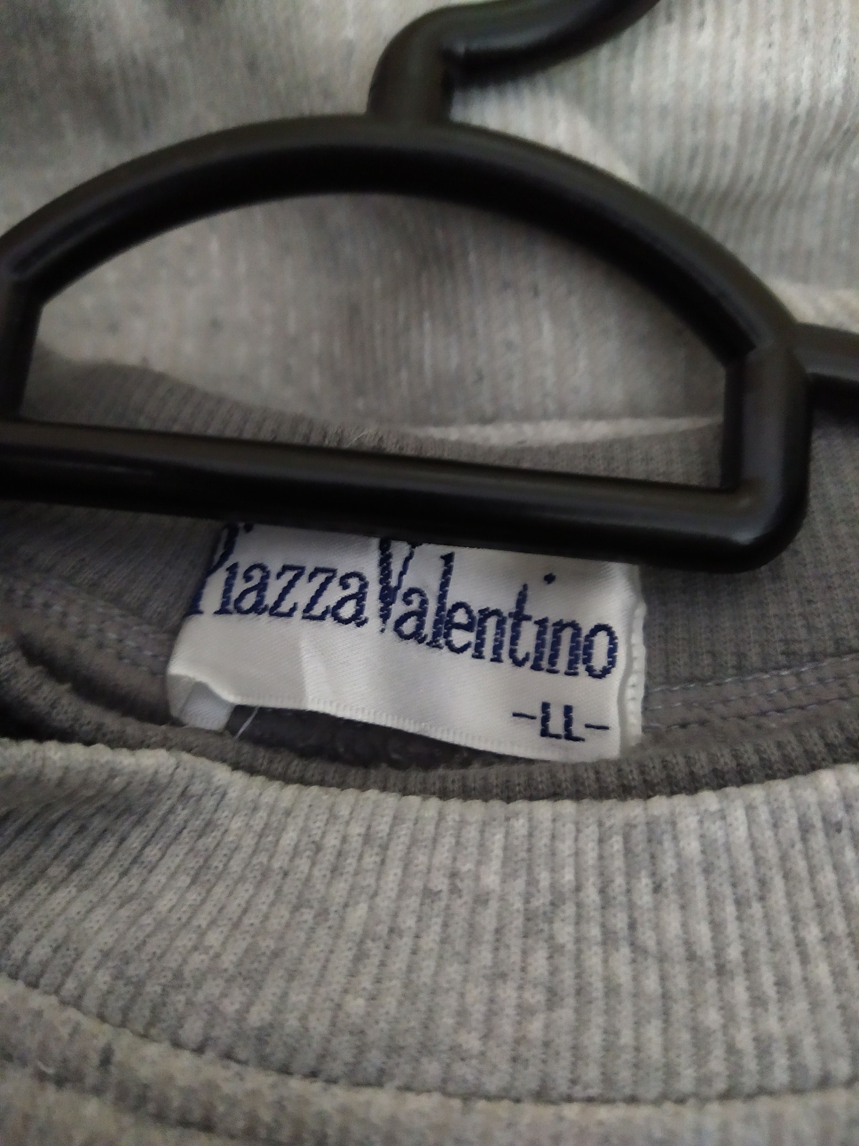 Designer PIAZZA VALENTINO SWEATSHIRT BIG LOGO (B601) Size US L / EU 52-54 / 3 - 4 Thumbnail