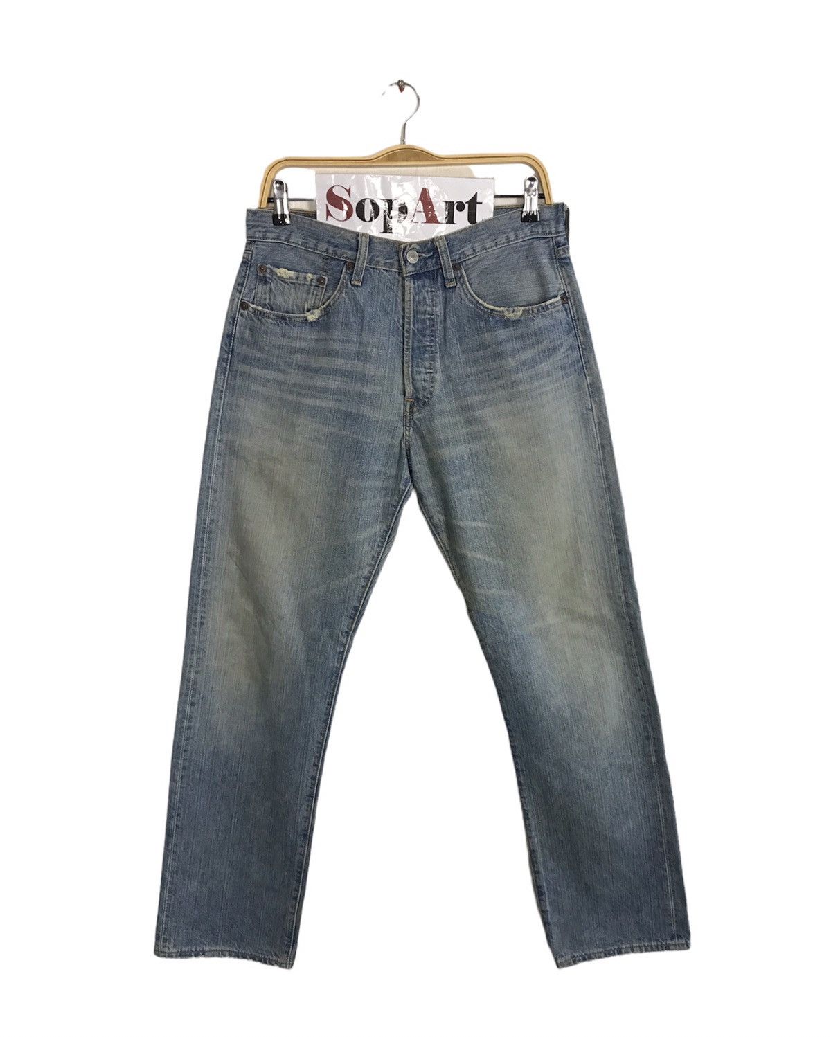 Levi's × Vintage Vintage Levi’s Light Wash Distressed Denim Jeans Size US 32 / EU 48 - 1 Thumbnail