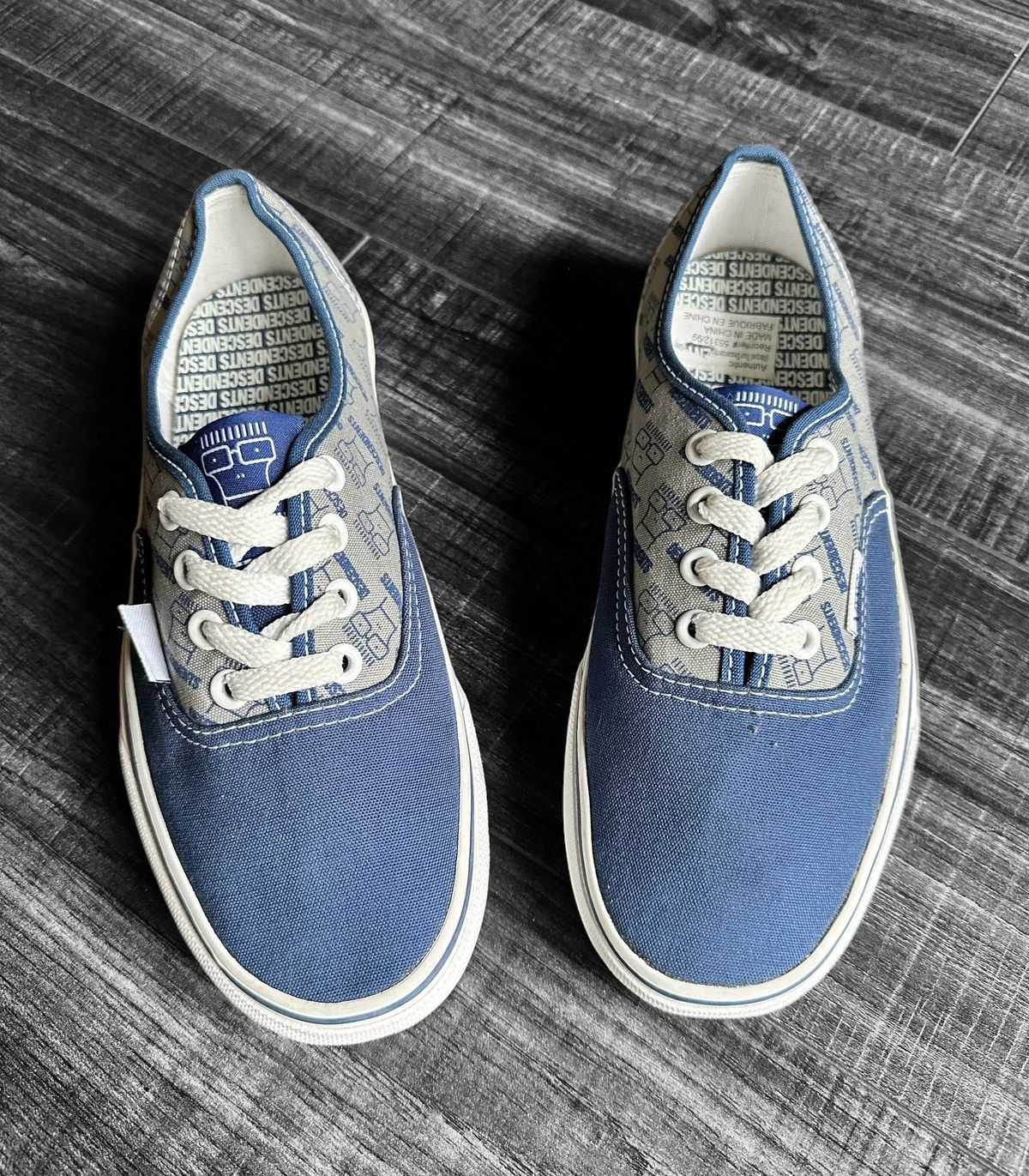 Vans VANS x DESCENDENTS Authentic Sz 5.5 | Grailed