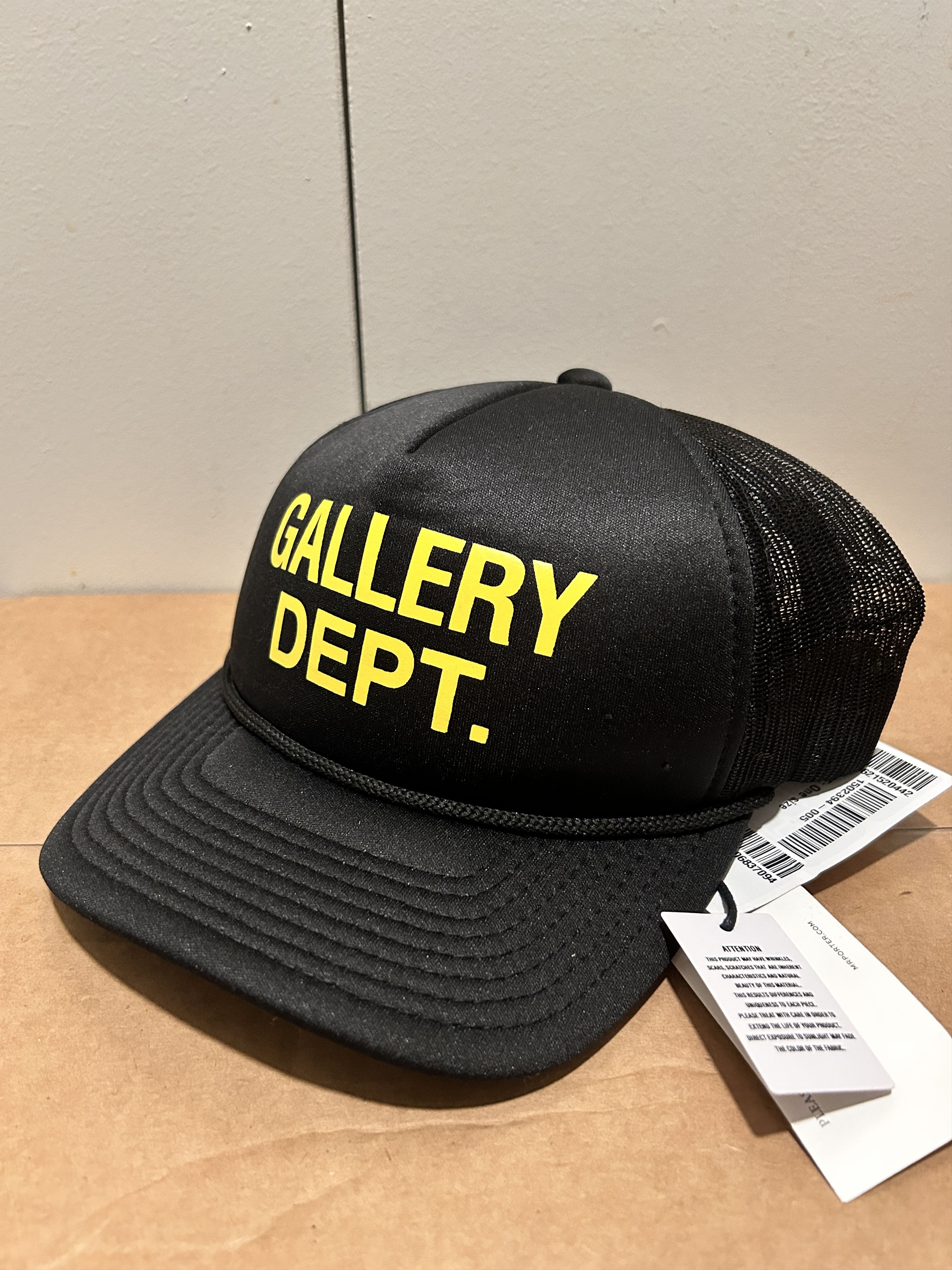 Gallery Dept. trucker hat black/ yellow Size ONE SIZE - 1 Thumbnail