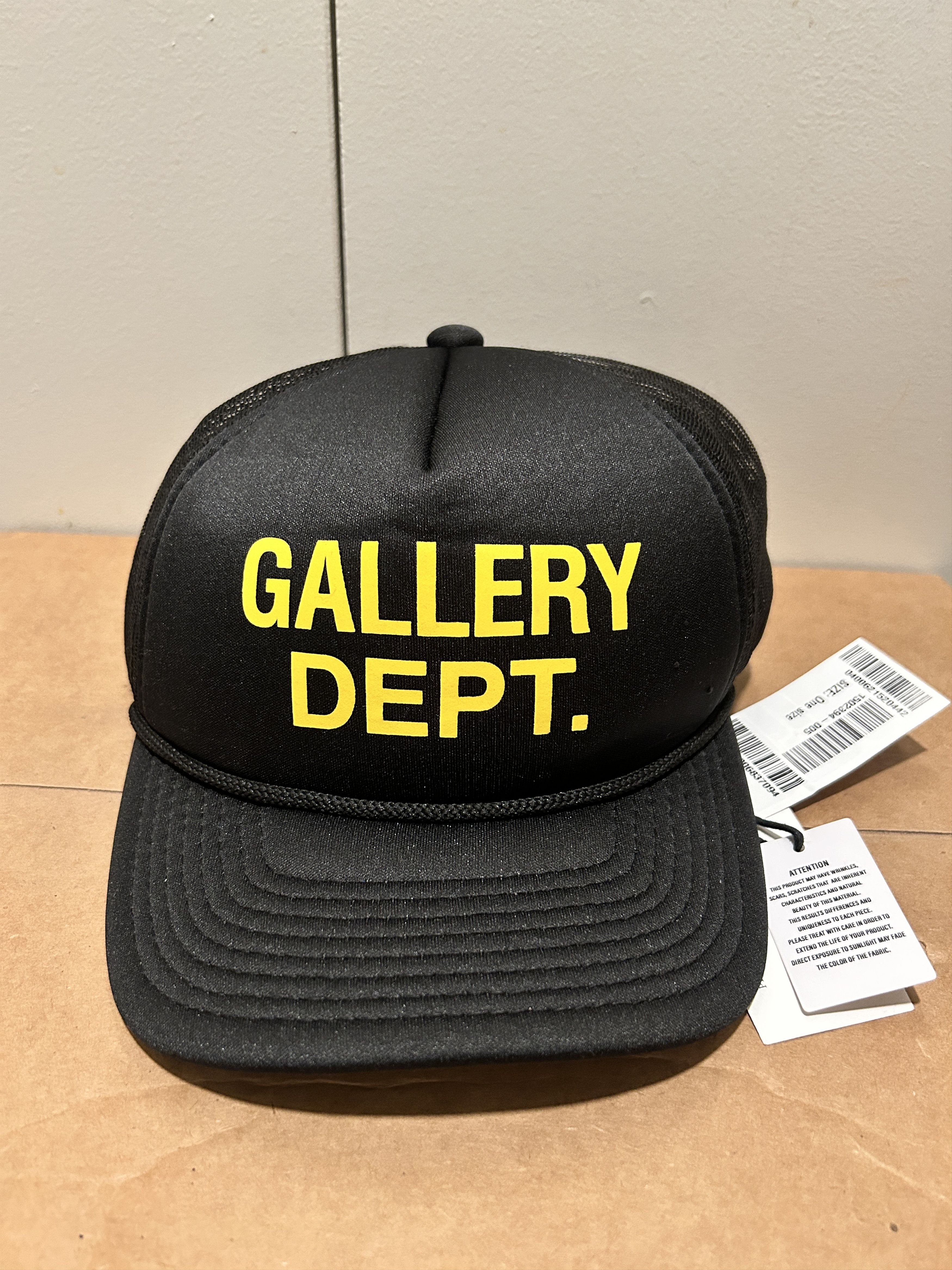 Gallery Dept. trucker hat black/ yellow Size ONE SIZE - 2 Thumbnail