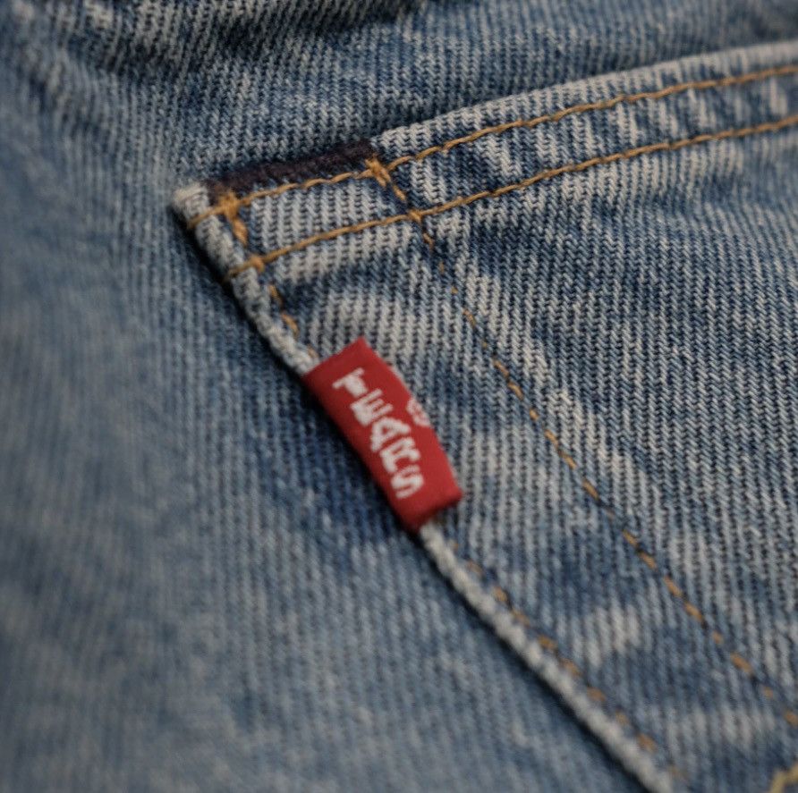 DENIM TEARS × Levi's THE COTTON WREATH JEAN VINTAGE LIGHT WASH (34x34) Size US 34 / EU 50 - 15 Thumbnail