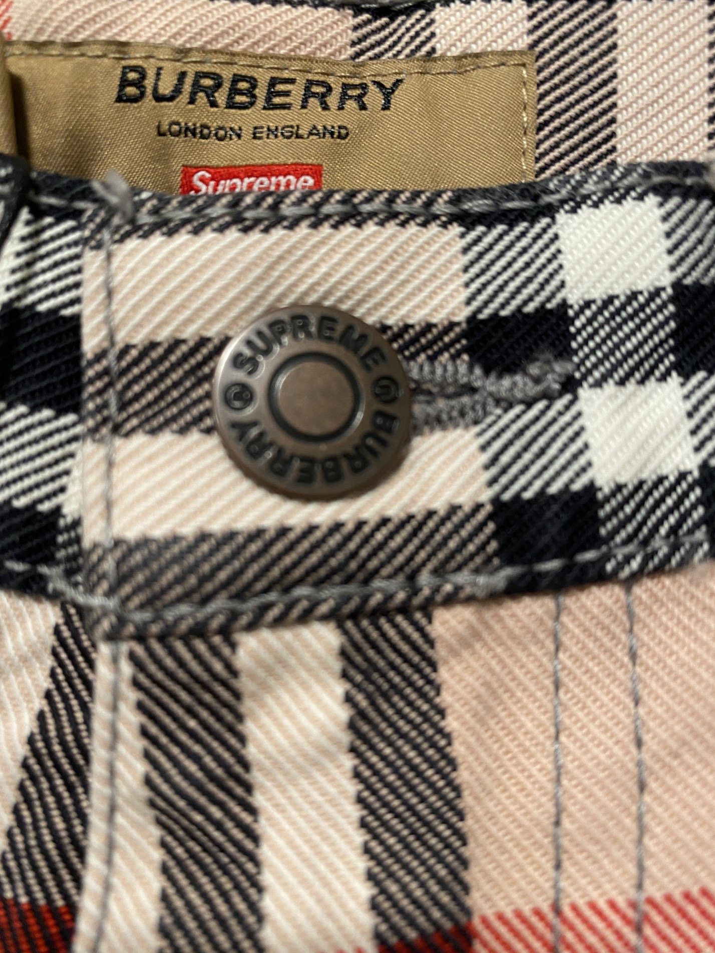 Burberry × Supreme Burberry x Supreme S/S 22 Shorts Jeans - Pink Size 32 Size US 32 / EU 48 - 5 Thumbnail